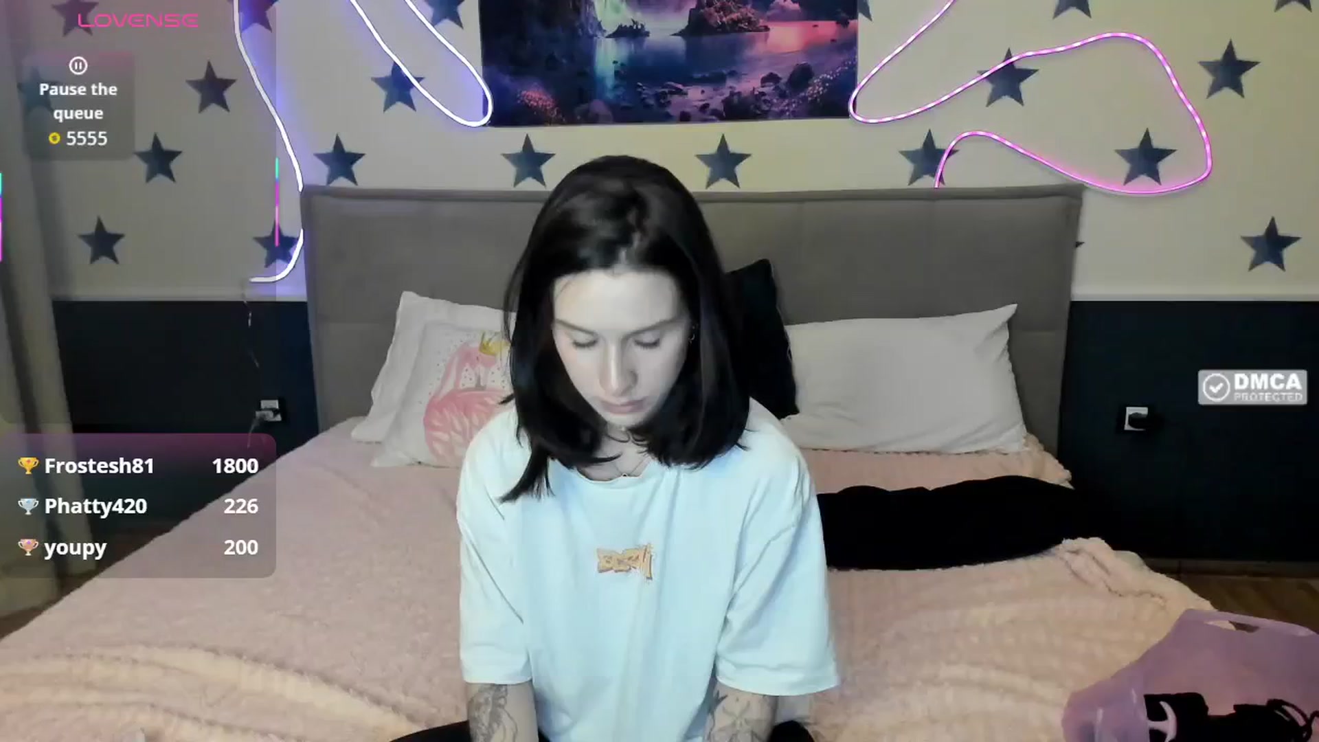 Gallery image thumbnail from LilyPoly's myfreecams stream on, 10/30/2025, 18:45 image 9 of 20