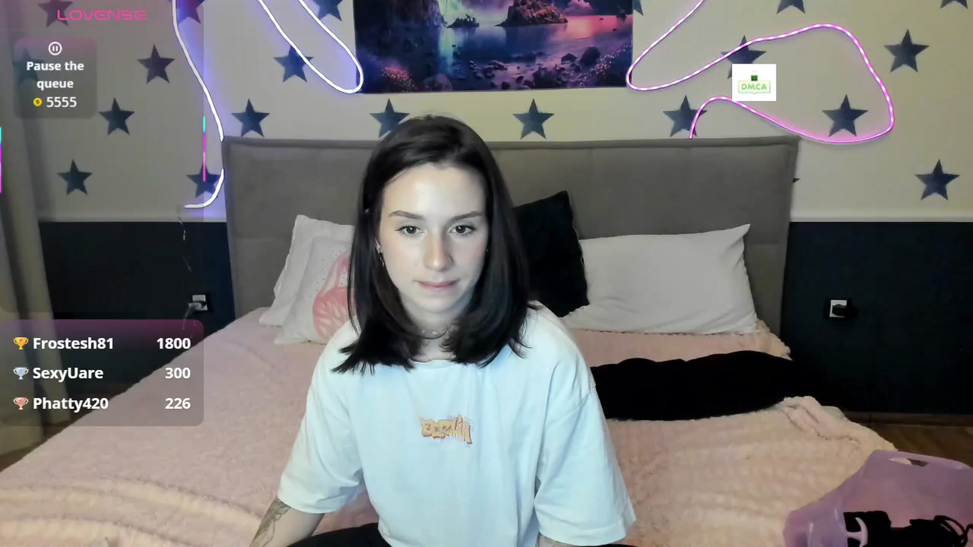 Gallery image thumbnail from LilyPoly's myfreecams stream on, 10/30/2025, 18:45 image 17 of 20