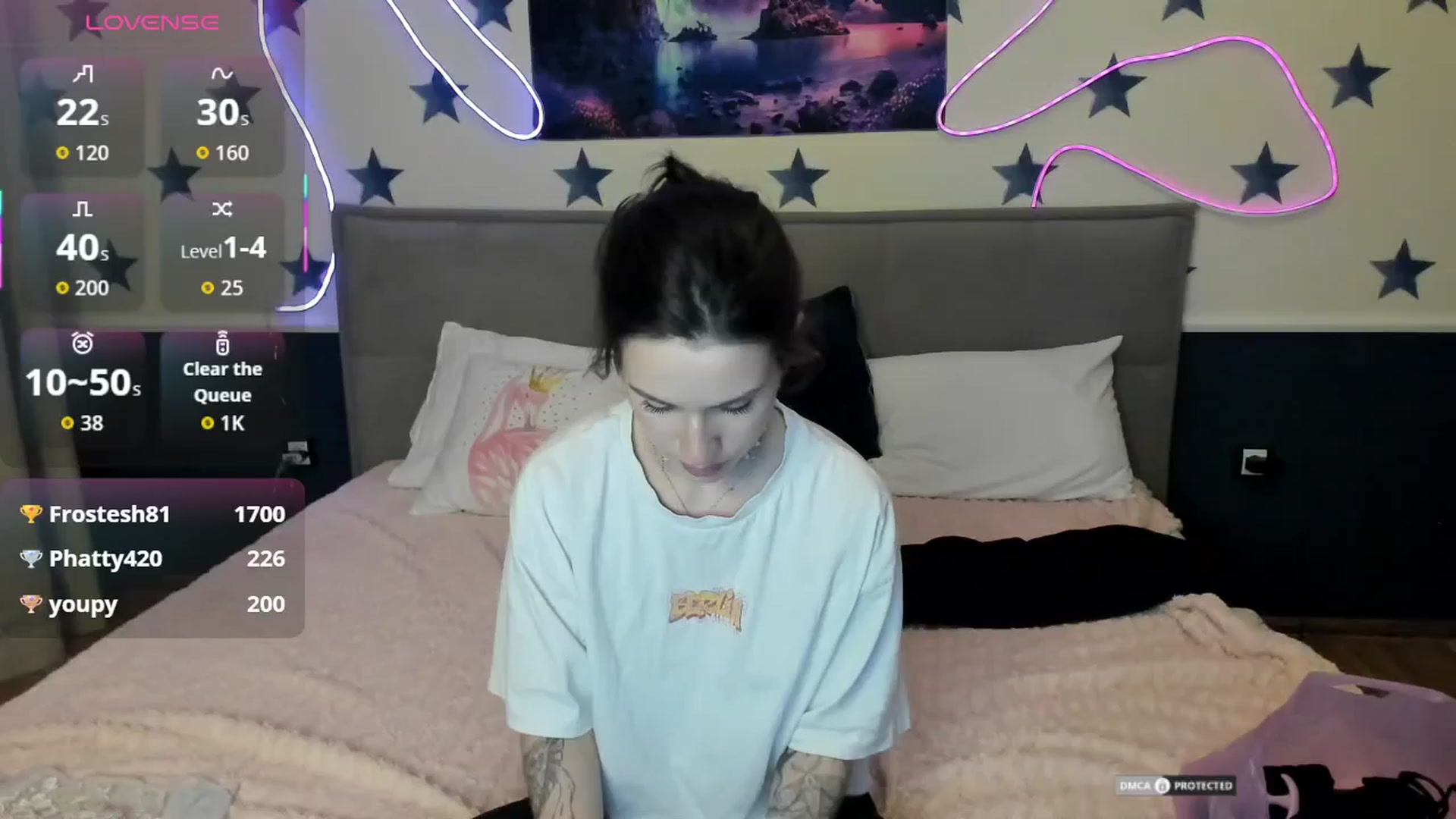 Gallery image thumbnail from LilyPoly's myfreecams stream on, 10/30/2025, 18:45 image 1 of 20
