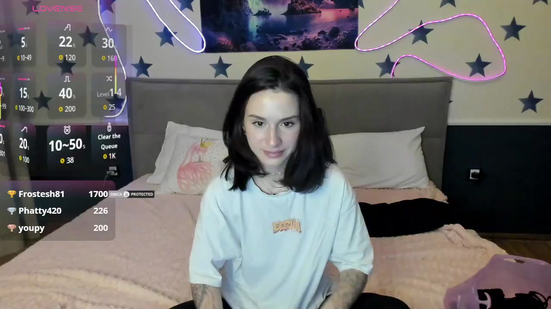Gallery image thumbnail from LilyPoly's myfreecams stream on, 10/30/2025, 18:45 image 4 of 20