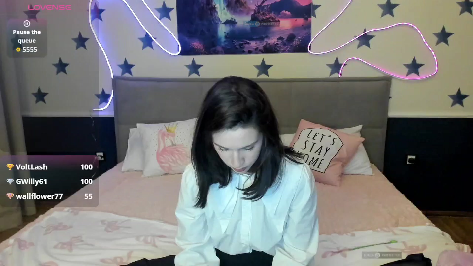 Gallery image thumbnail from LilyPoly's myfreecams stream on, 11/02/2025, 17:58 image 17 of 20