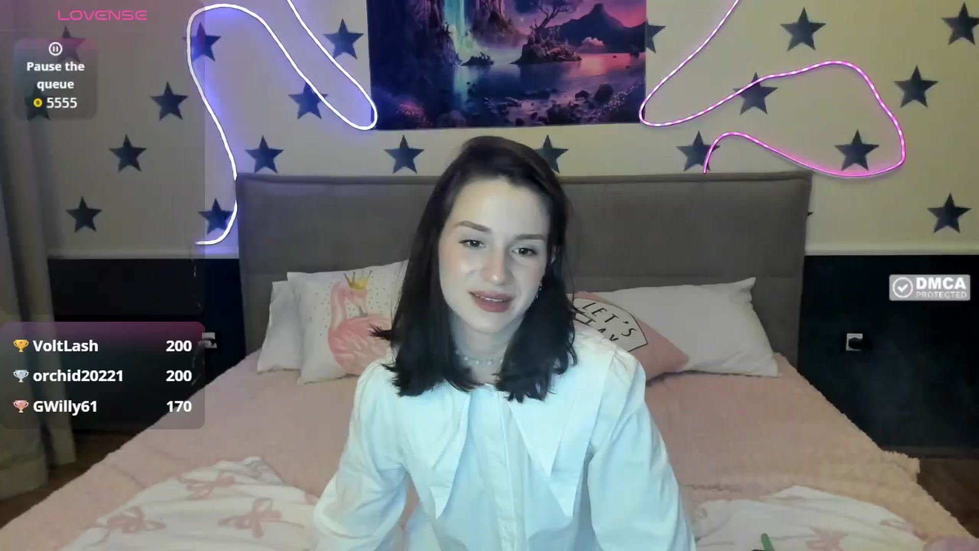 Gallery image thumbnail from LilyPoly's myfreecams stream on, 11/02/2025, 19:34 image 14 of 20