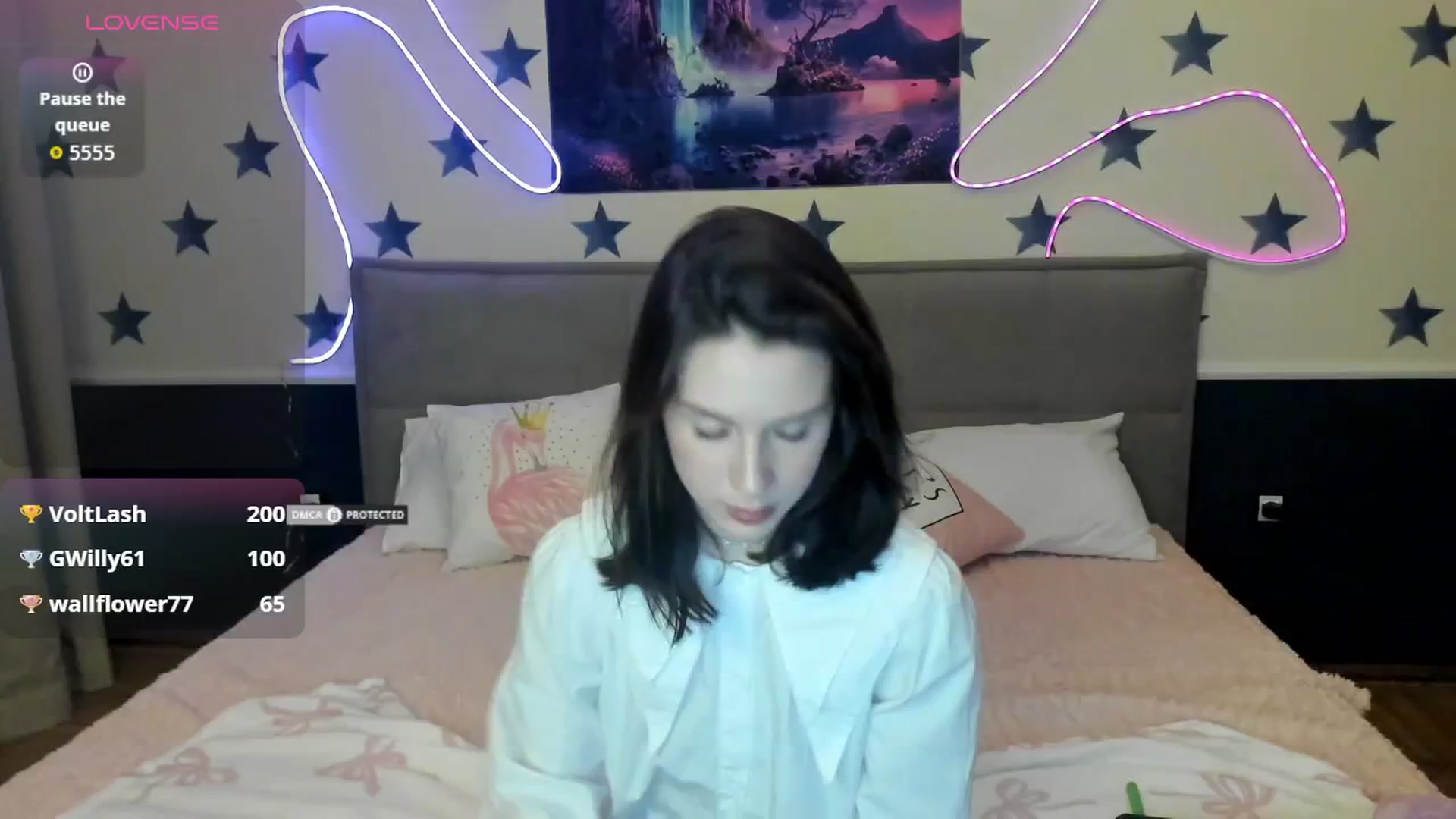 Gallery image thumbnail from LilyPoly's myfreecams stream on, 11/02/2025, 19:34 image 9 of 20