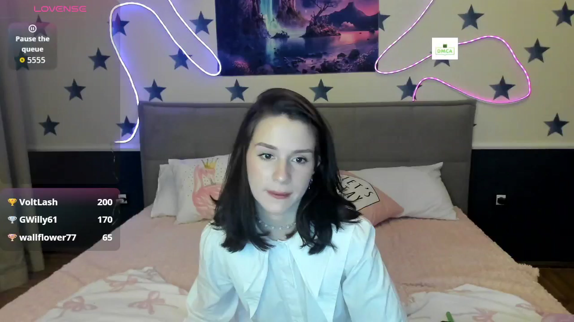 Gallery image thumbnail from LilyPoly's myfreecams stream on, 11/02/2025, 19:34 image 13 of 20