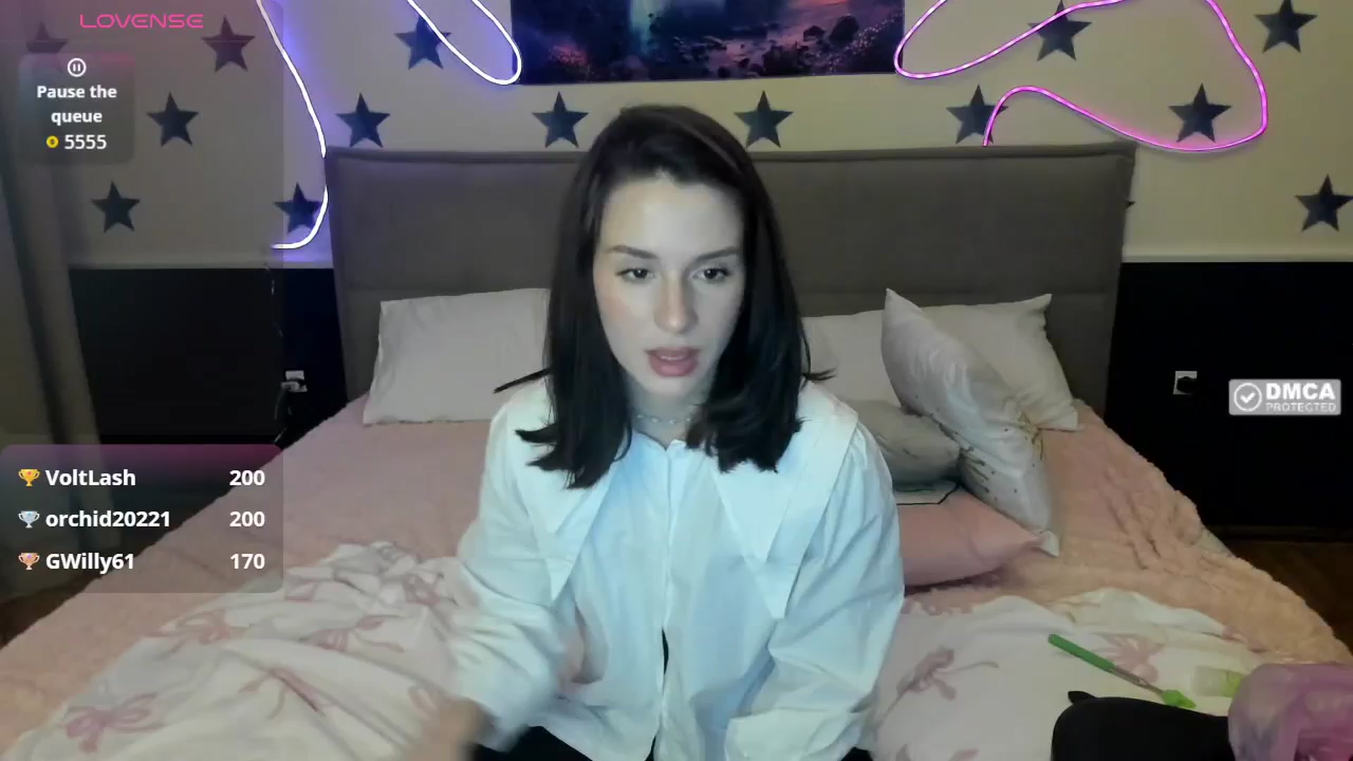 Gallery image thumbnail from LilyPoly's myfreecams stream on, 11/02/2025, 20:12 image 1 of 20