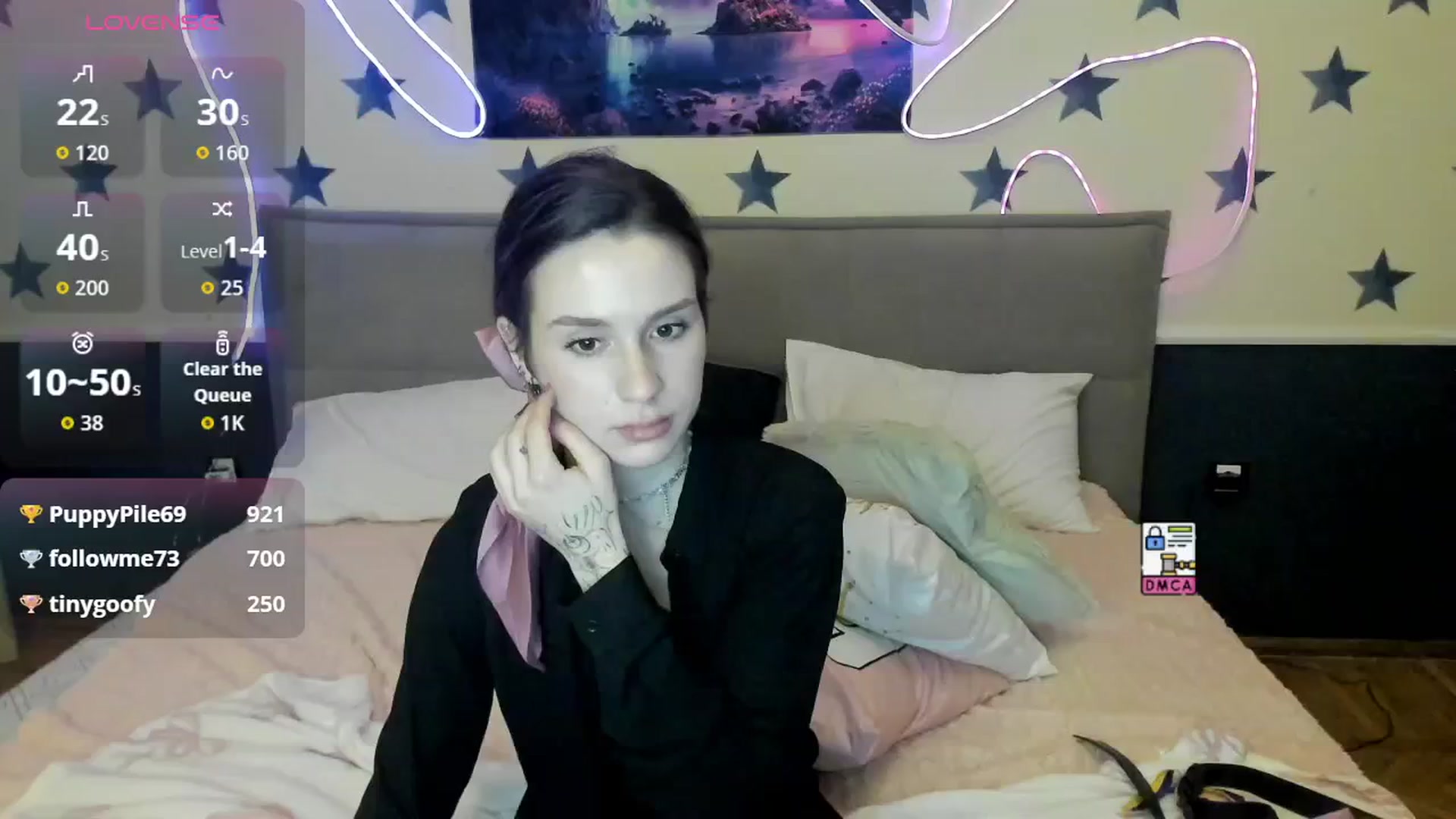 Gallery image thumbnail from LilyPoly's myfreecams stream on, 11/08/2025, 24:32 image 18 of 20