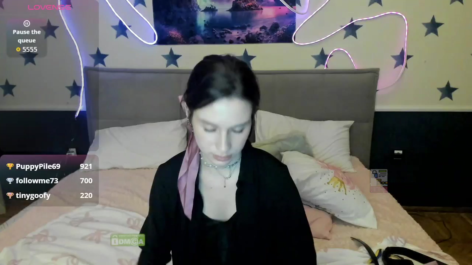 Gallery image thumbnail from LilyPoly's myfreecams stream on, 11/08/2025, 24:32 image 5 of 20