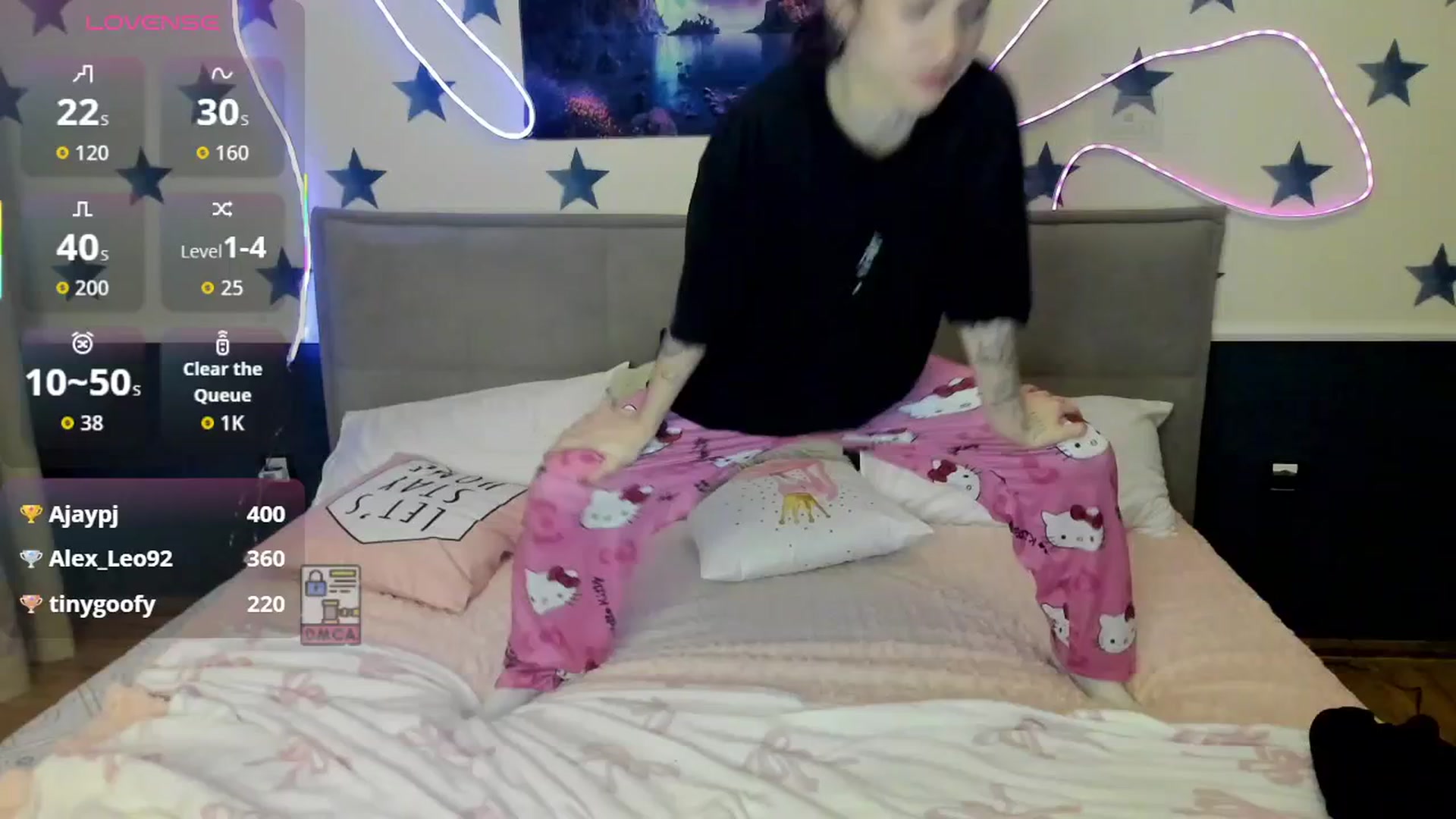 Gallery image thumbnail from LilyPoly's myfreecams stream on, 11/09/2025, 24:15 image 12 of 20