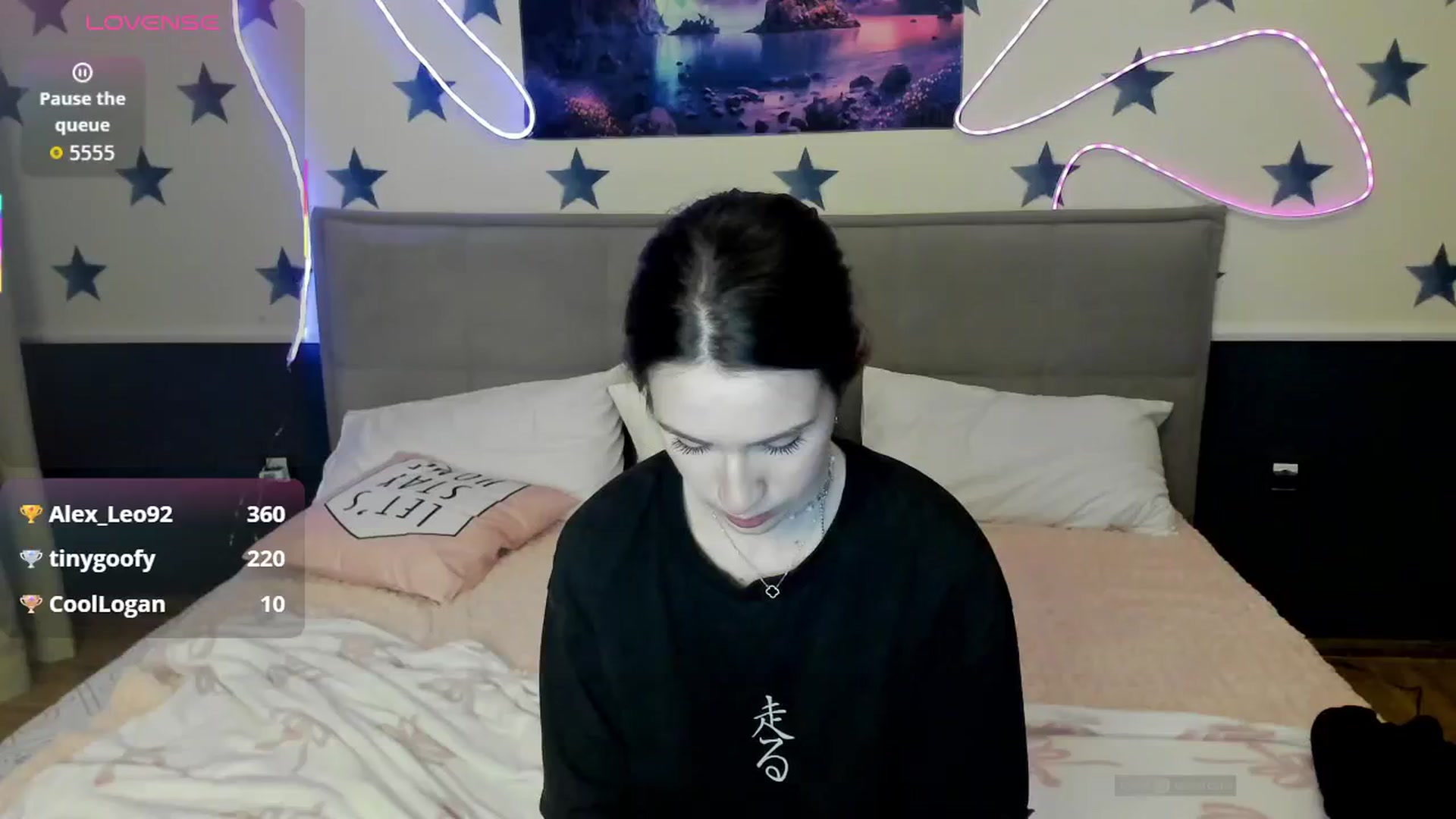 Gallery image thumbnail from LilyPoly's myfreecams stream on, 11/09/2025, 24:15 image 3 of 20