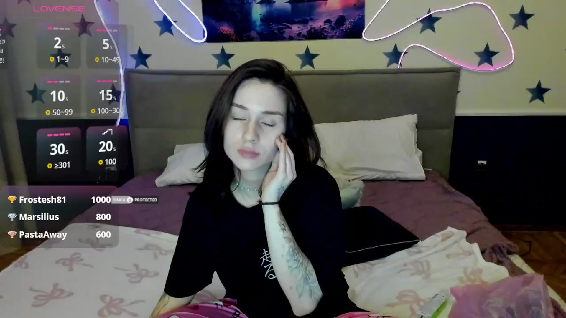 Gallery image thumbnail from LilyPoly's myfreecams stream on, 11/09/2025, 18:19 image 12 of 20