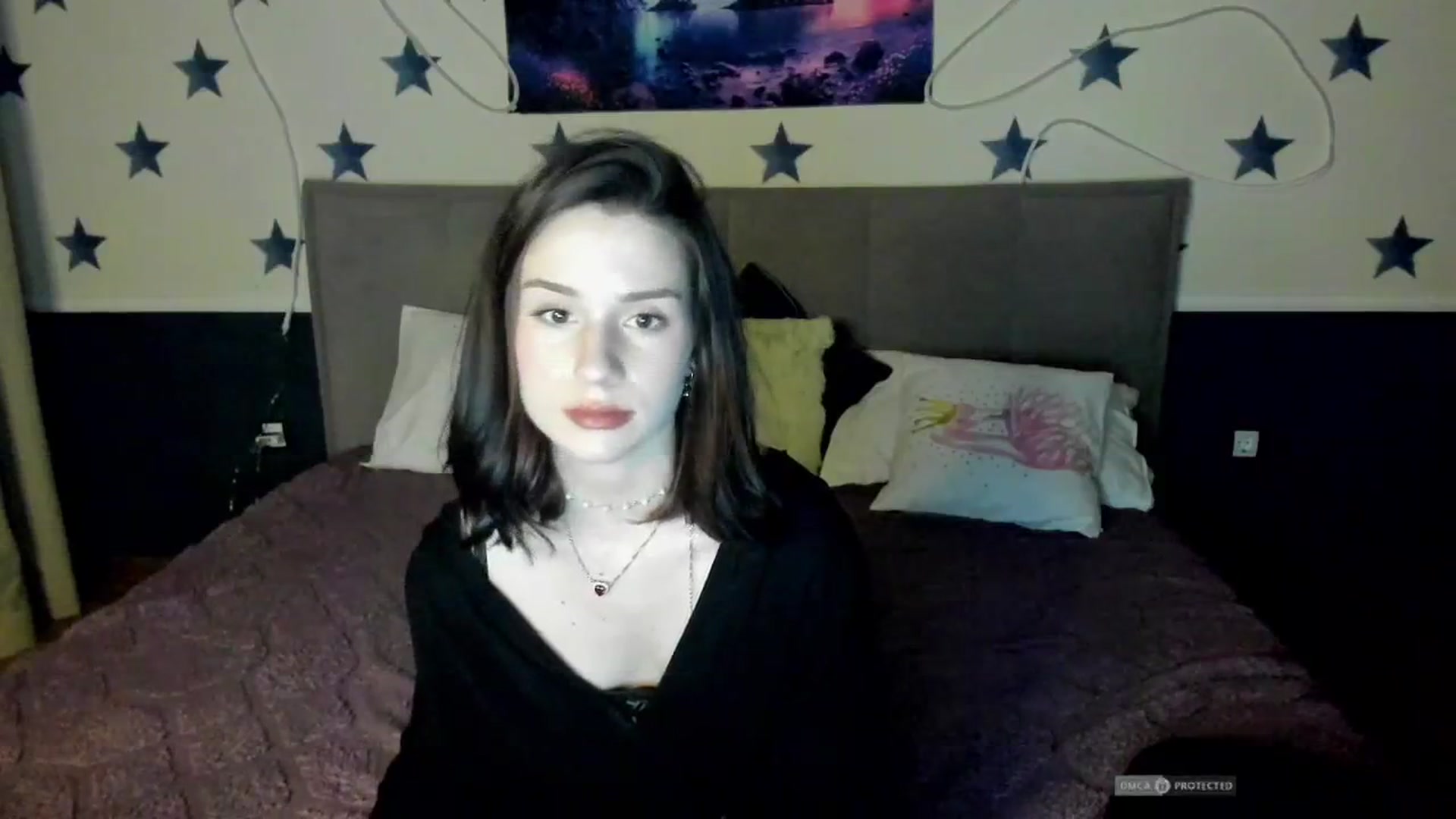 Gallery image thumbnail from LilyPoly's myfreecams stream on, 11/14/2025, 21:28 image 18 of 20