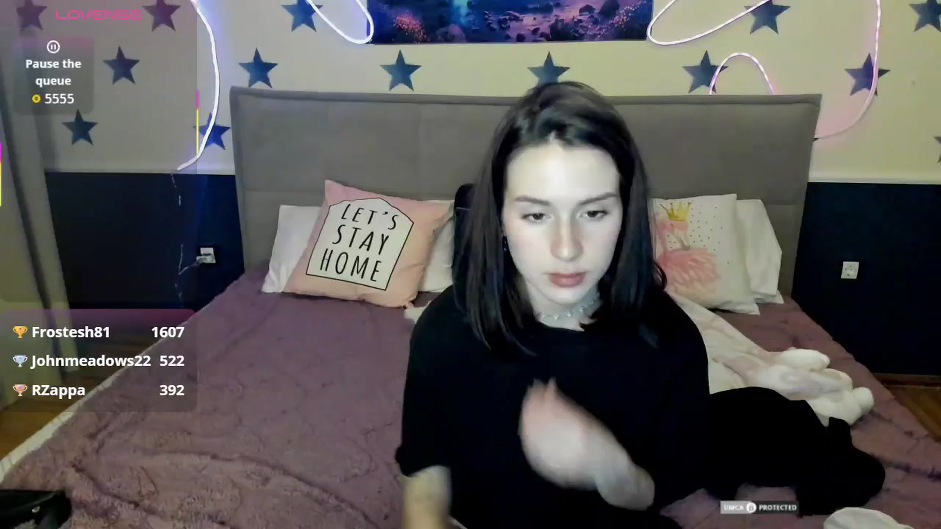 Gallery image thumbnail from LilyPoly's myfreecams stream on, 11/23/2025, 01:22 image 15 of 20