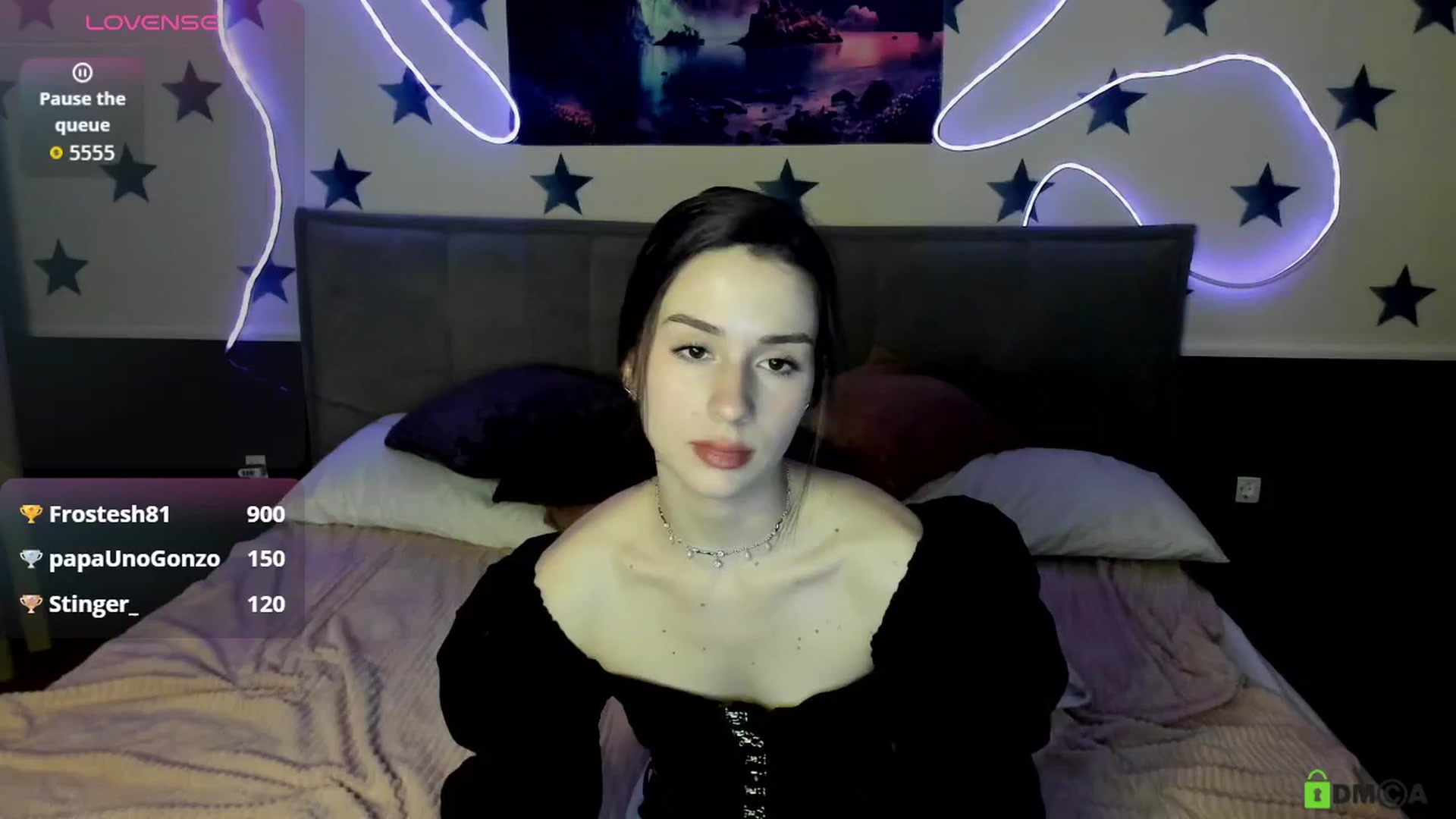 Gallery image thumbnail from LilyPoly's myfreecams stream on, 12/03/2025, 17:52 image 16 of 20