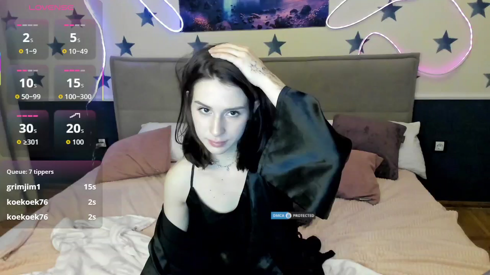 Gallery image thumbnail from LilyPoly's myfreecams stream on, 12/05/2025, 01:49 image 13 of 20