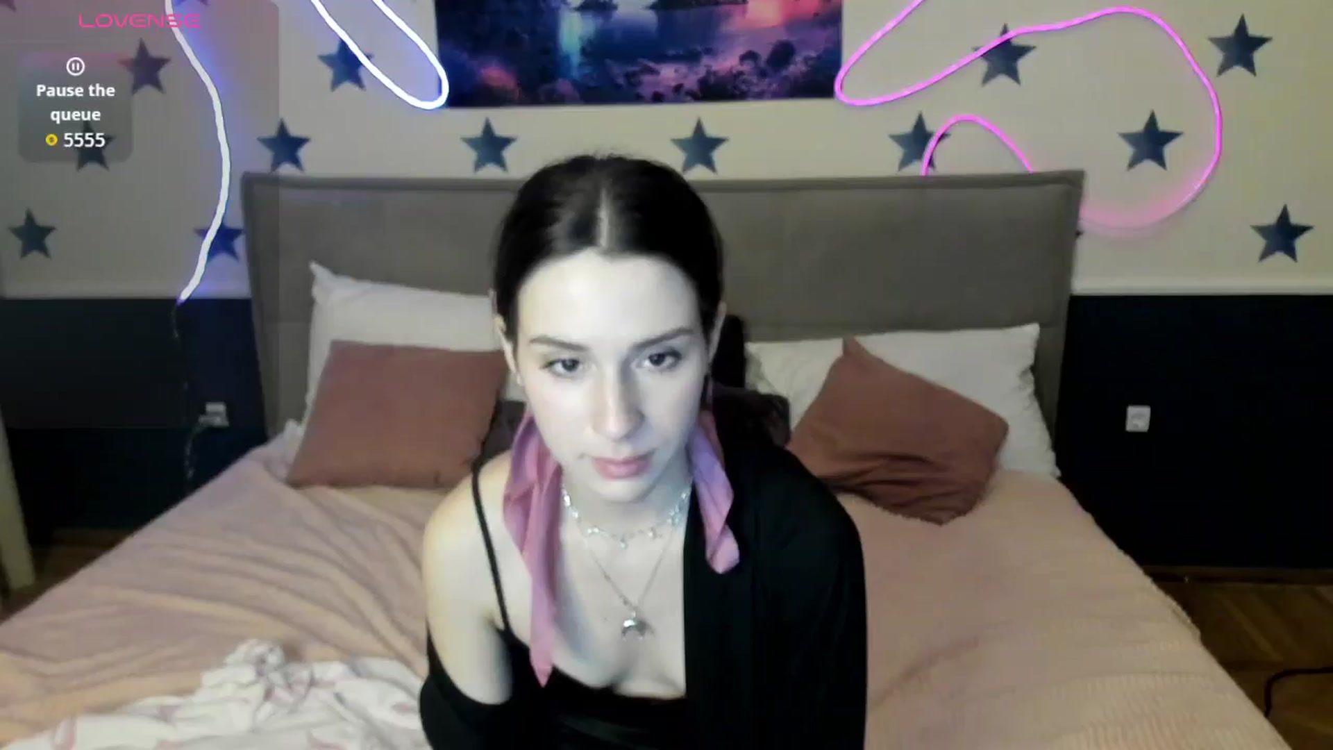 Gallery image thumbnail from LilyPoly's myfreecams stream on, 12/05/2025, 21:30 image 5 of 20
