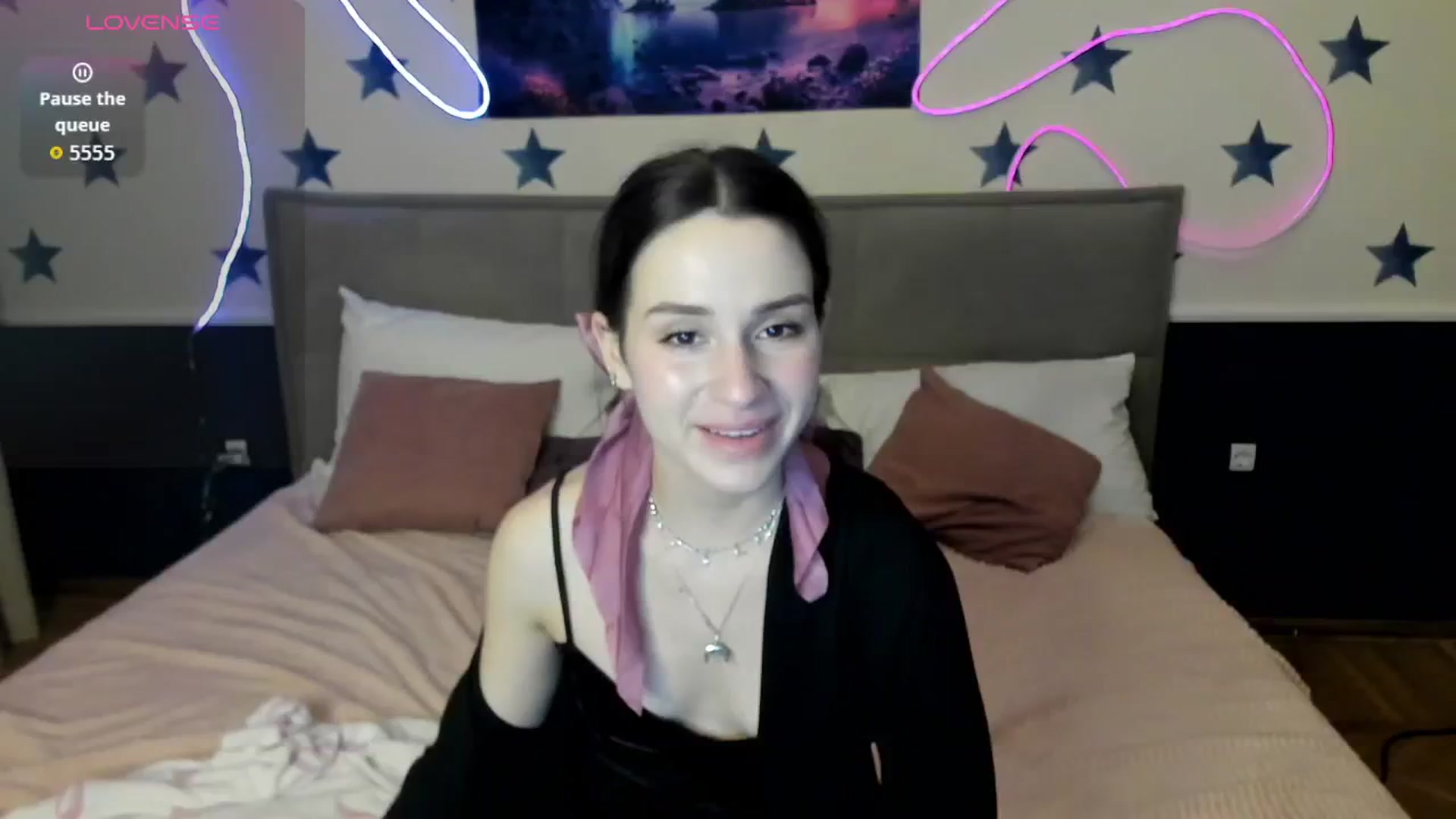 Gallery image thumbnail from LilyPoly's myfreecams stream on, 12/05/2025, 21:30 image 7 of 20