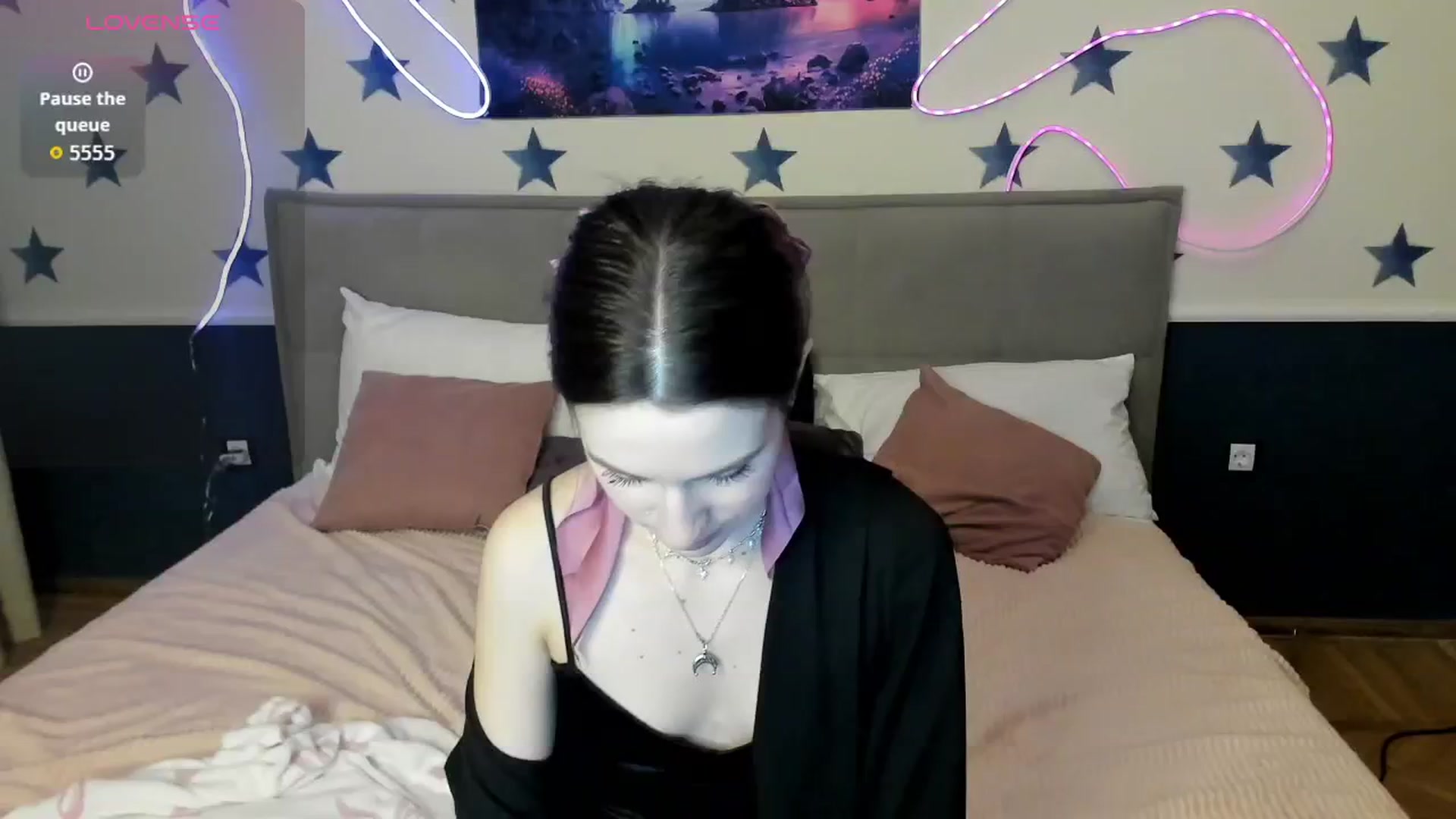 Gallery image thumbnail from LilyPoly's myfreecams stream on, 12/05/2025, 21:30 image 9 of 20