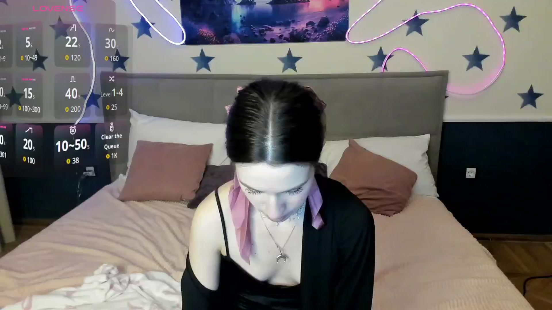 Gallery image thumbnail from LilyPoly's myfreecams stream on, 12/05/2025, 21:30 image 6 of 20