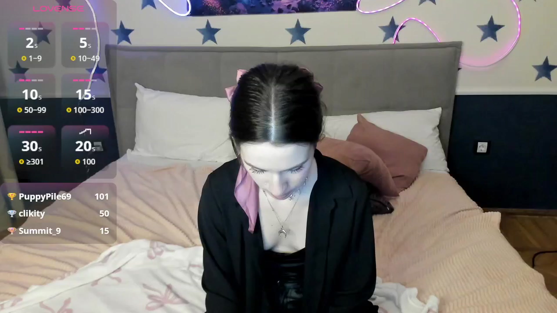 Gallery image thumbnail from LilyPoly's myfreecams stream on, 12/05/2025, 23:14 image 10 of 20