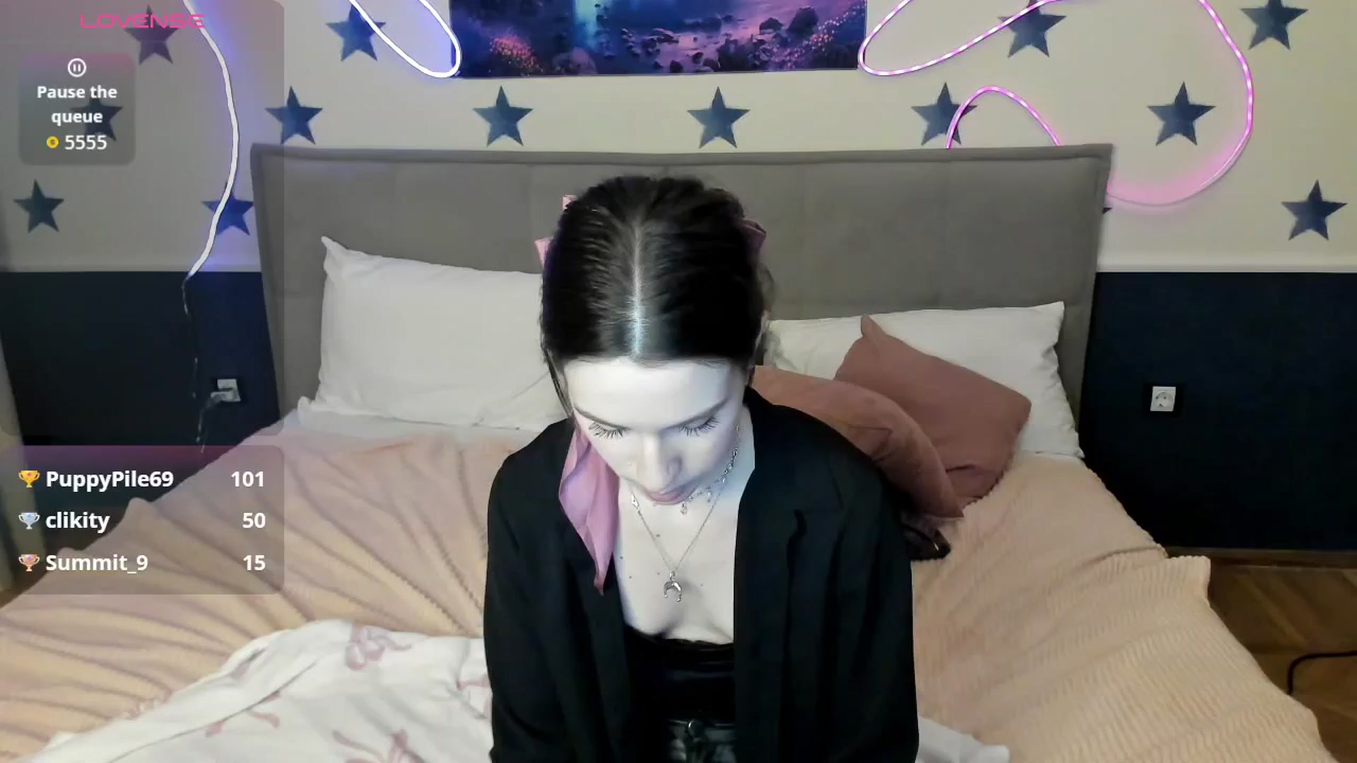 Gallery image thumbnail from LilyPoly's myfreecams stream on, 12/05/2025, 23:14 image 16 of 20