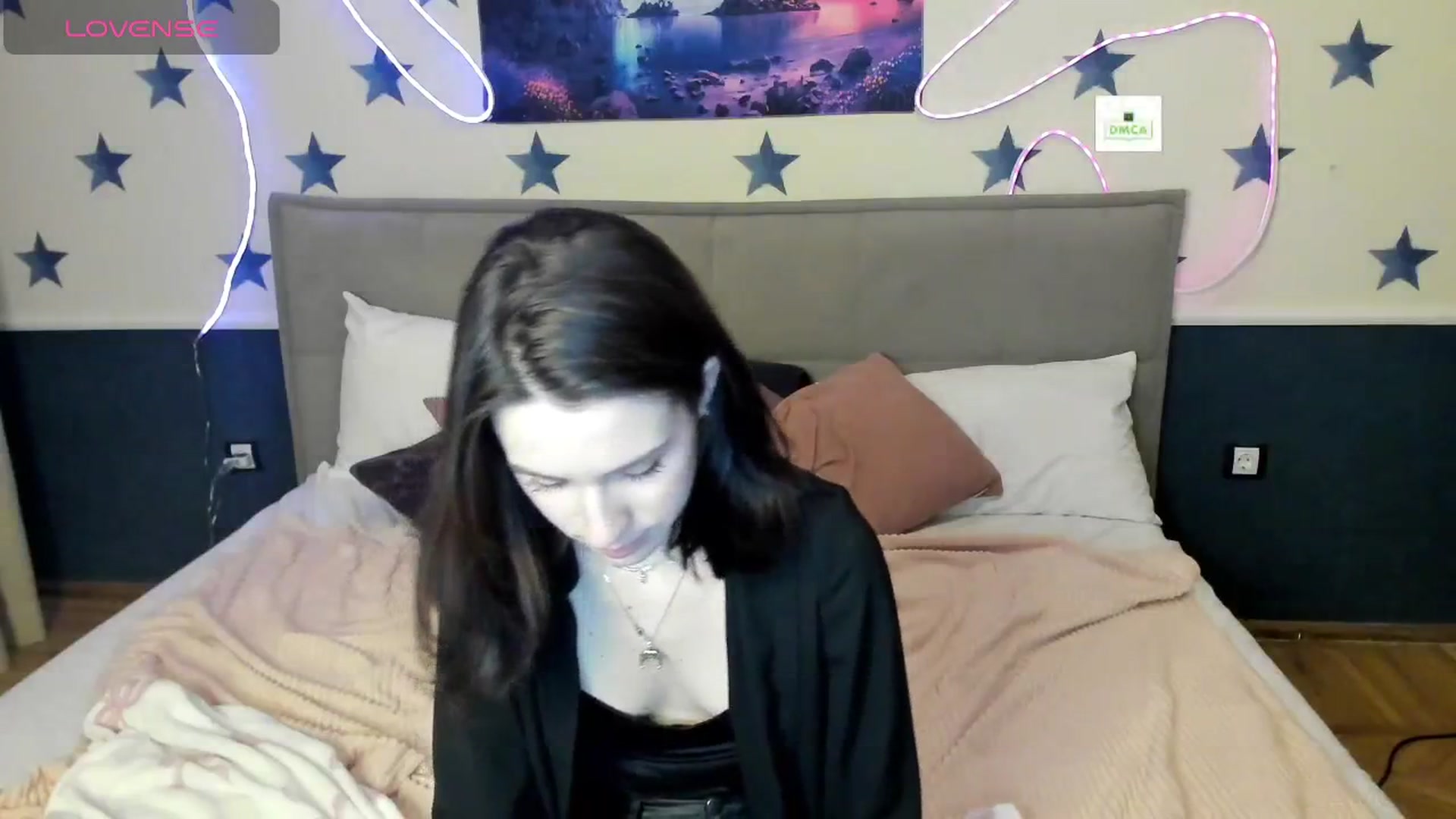 Gallery image thumbnail from LilyPoly's myfreecams stream on, 12/06/2025, 01:28 image 13 of 20