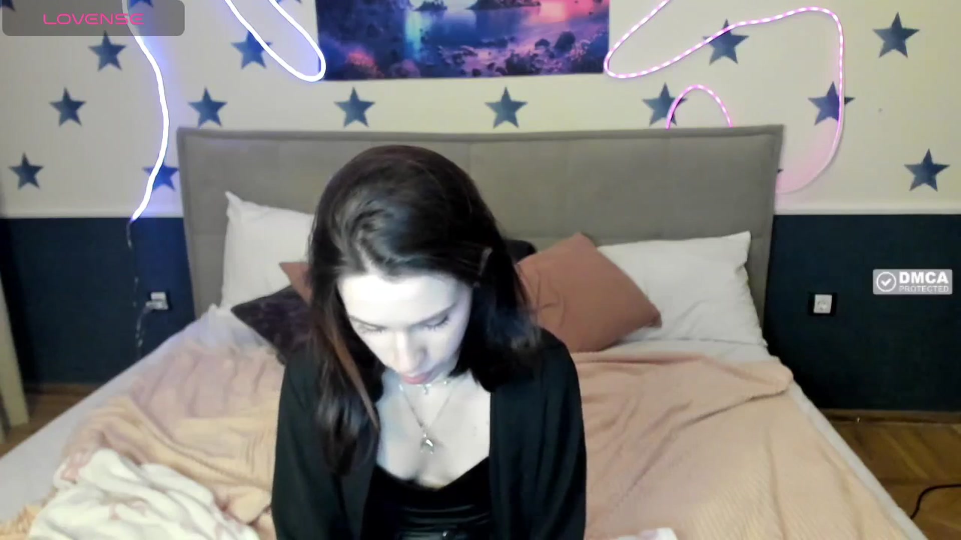 Gallery image thumbnail from LilyPoly's myfreecams stream on, 12/06/2025, 01:28 image 6 of 20
