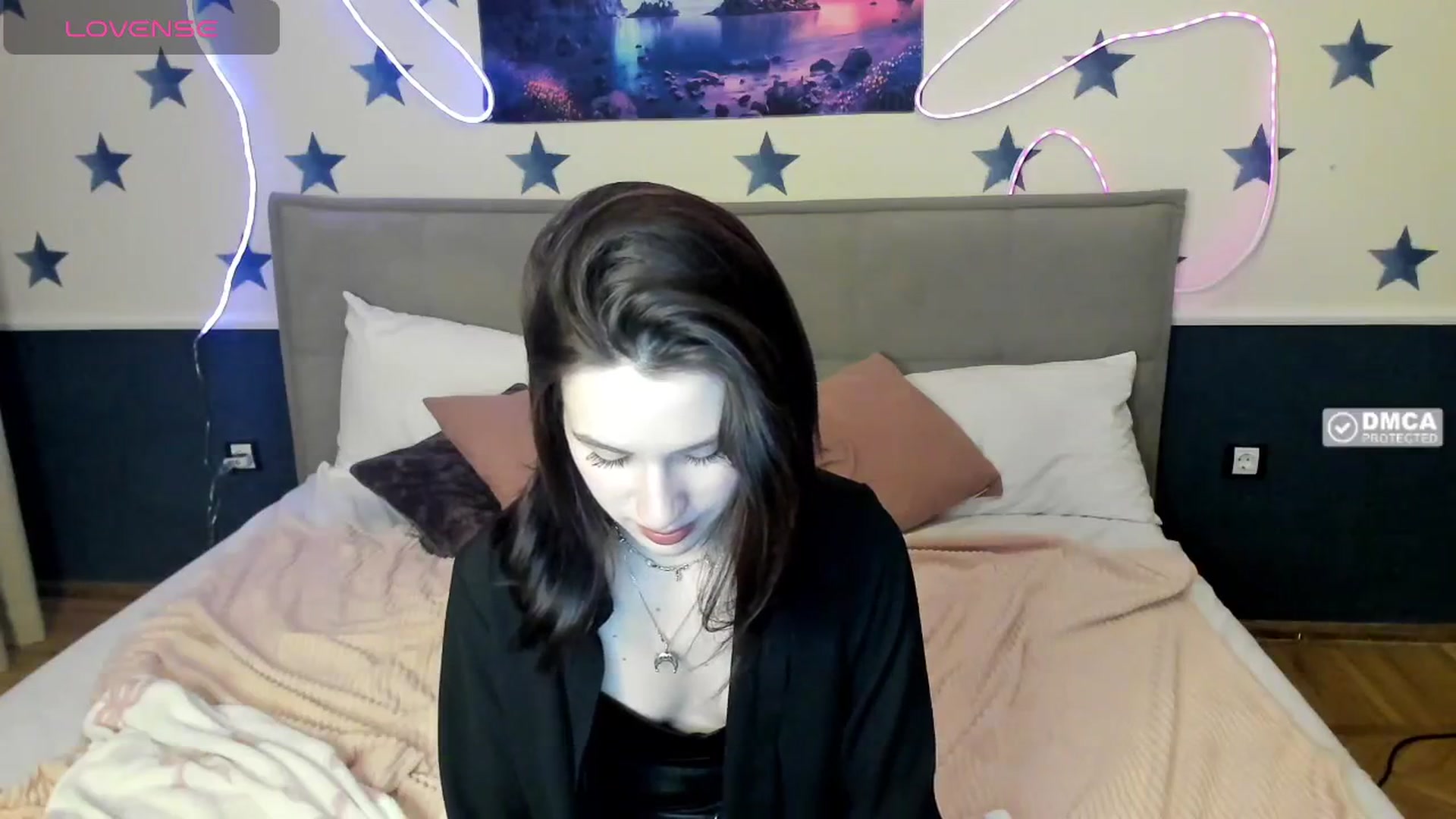 Gallery image thumbnail from LilyPoly's myfreecams stream on, 12/06/2025, 01:28 image 15 of 20