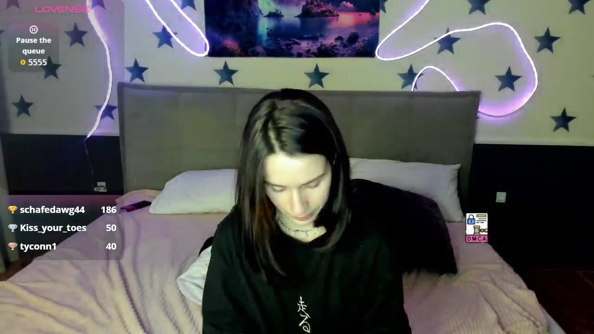 Gallery image thumbnail from LilyPoly's myfreecams stream on, 12/07/2025, 17:57 image 15 of 20