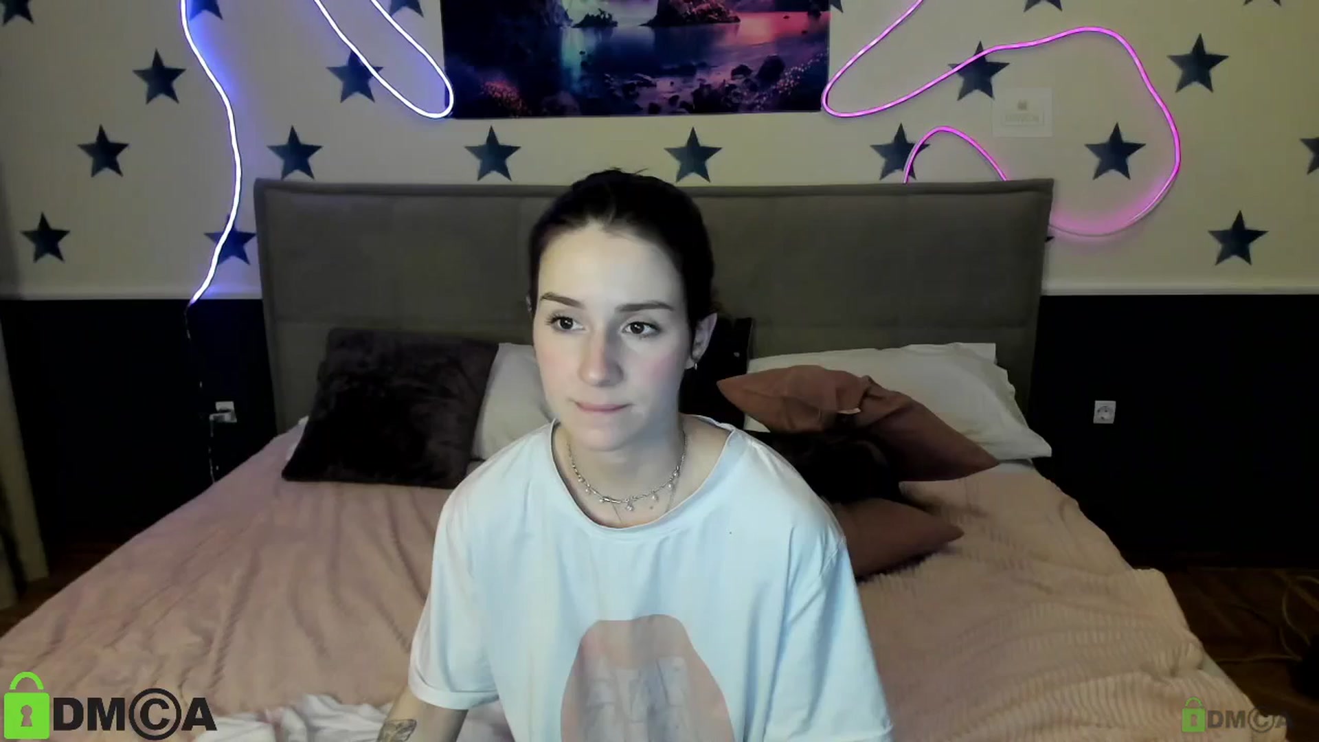 Gallery image thumbnail from LilyPoly's myfreecams stream on, 12/12/2025, 02:42 image 1 of 20
