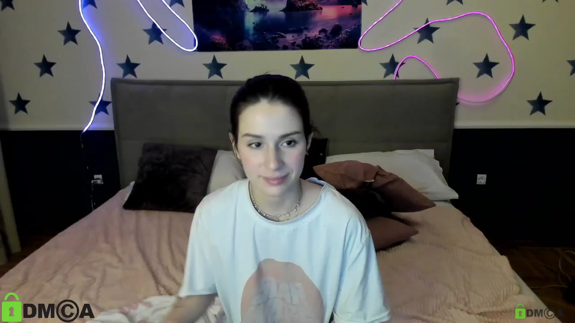 Gallery image thumbnail from LilyPoly's myfreecams stream on, 12/12/2025, 02:42 image 11 of 20