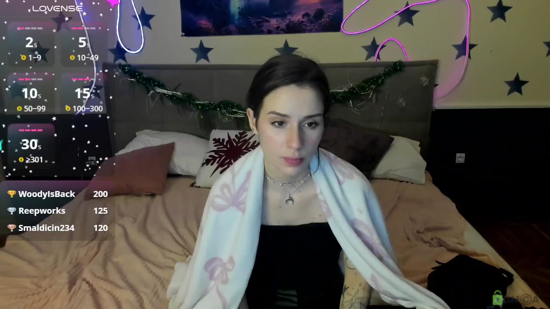 Gallery image thumbnail from LilyPoly's myfreecams stream on, 12/29/2025, 02:12 image 13 of 20