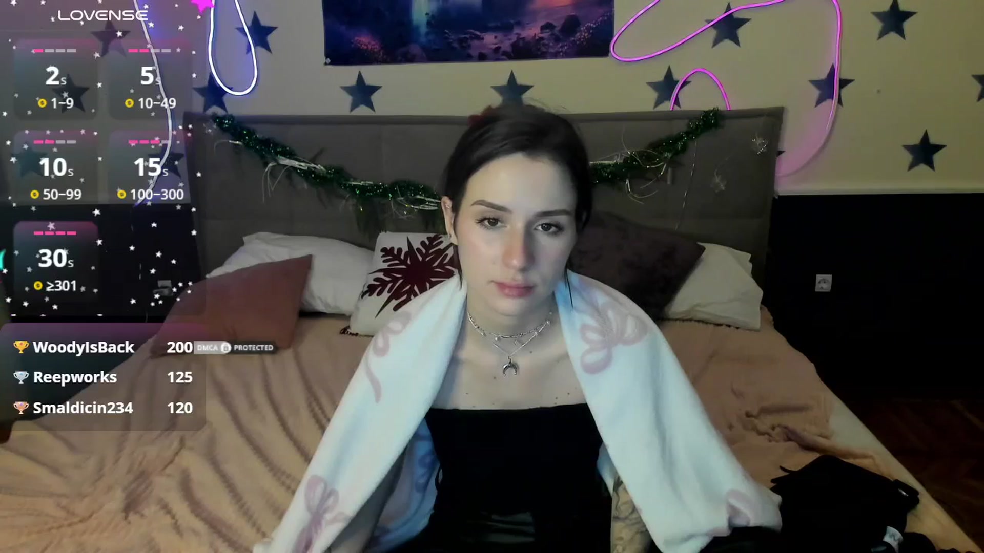 Gallery image thumbnail from LilyPoly's myfreecams stream on, 12/29/2025, 02:12 image 17 of 20
