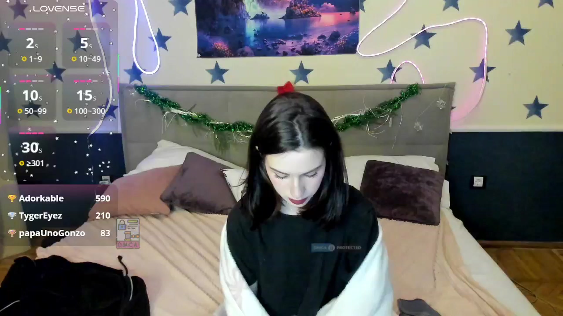 Gallery image thumbnail from LilyPoly's myfreecams stream on, 12/30/2025, 17:47 image 15 of 20