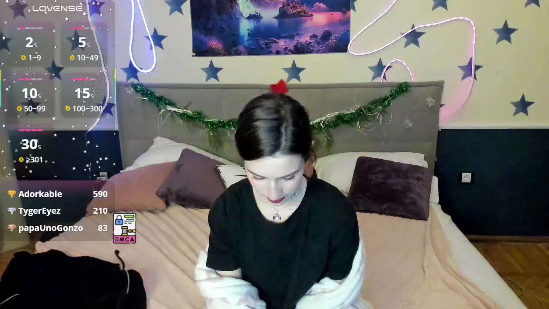 Gallery image thumbnail from LilyPoly's myfreecams stream on, 12/30/2025, 17:47 image 12 of 20