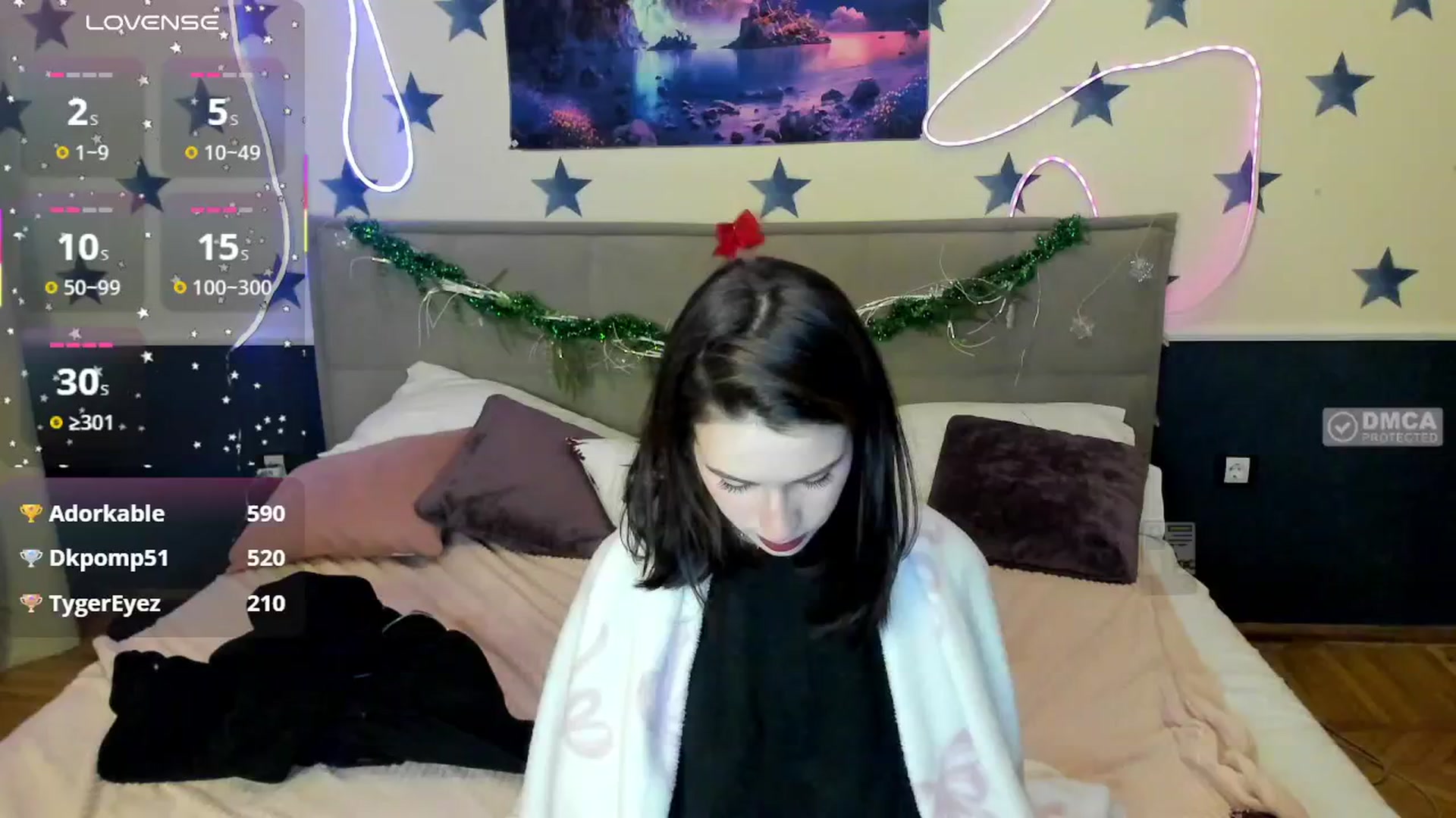 Gallery image thumbnail from LilyPoly's myfreecams stream on, 12/30/2025, 18:32 image 16 of 20