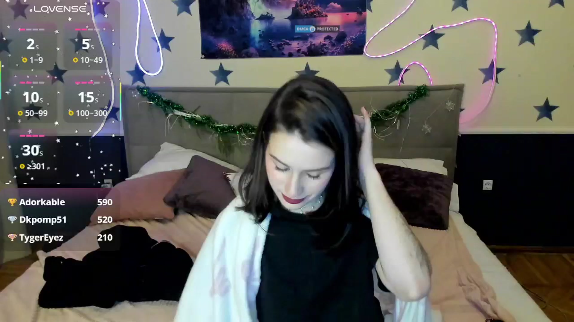 Gallery image thumbnail from LilyPoly's myfreecams stream on, 12/30/2025, 18:32 image 19 of 20