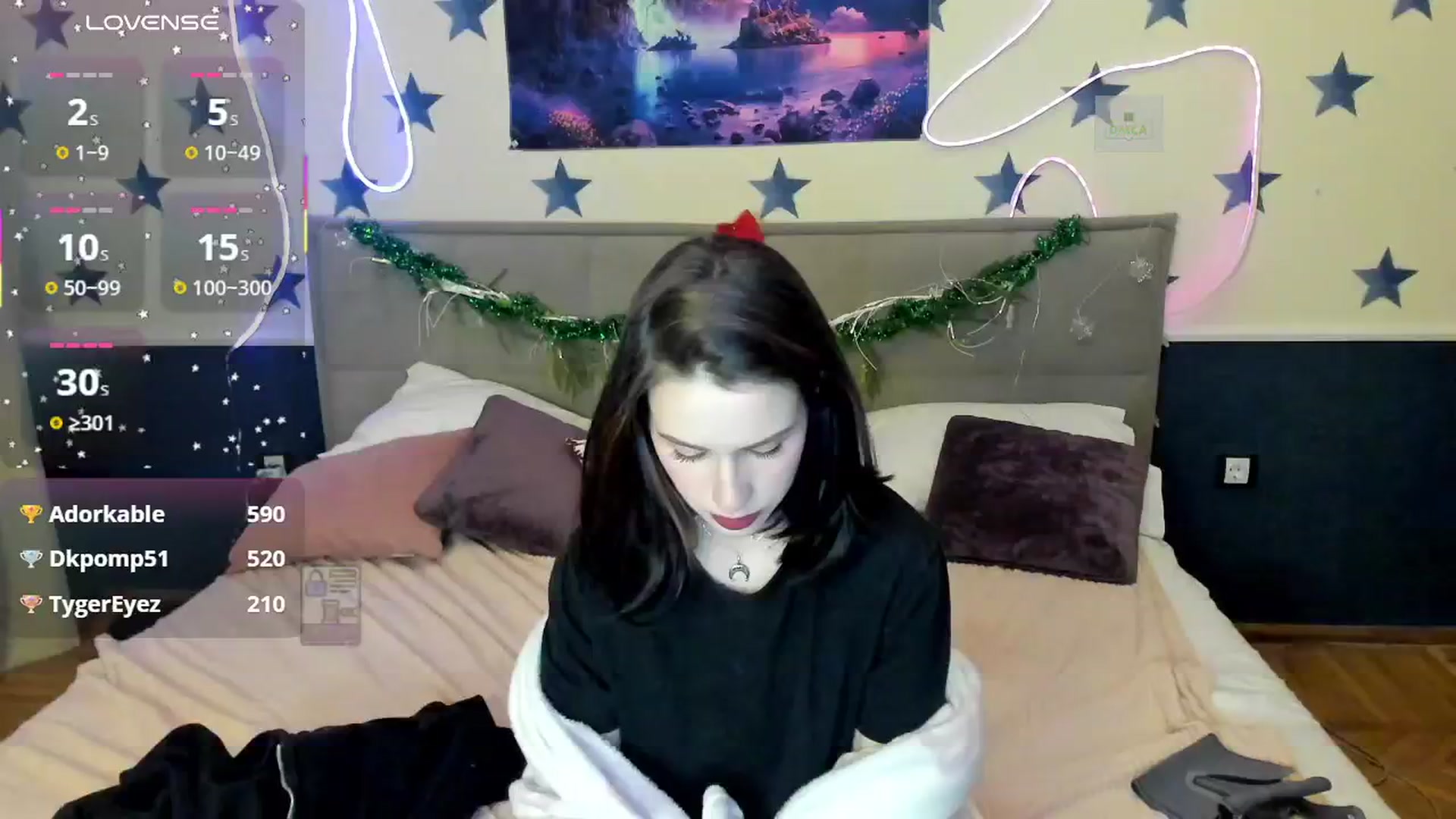 Gallery image thumbnail from LilyPoly's myfreecams stream on, 12/30/2025, 18:32 image 2 of 20