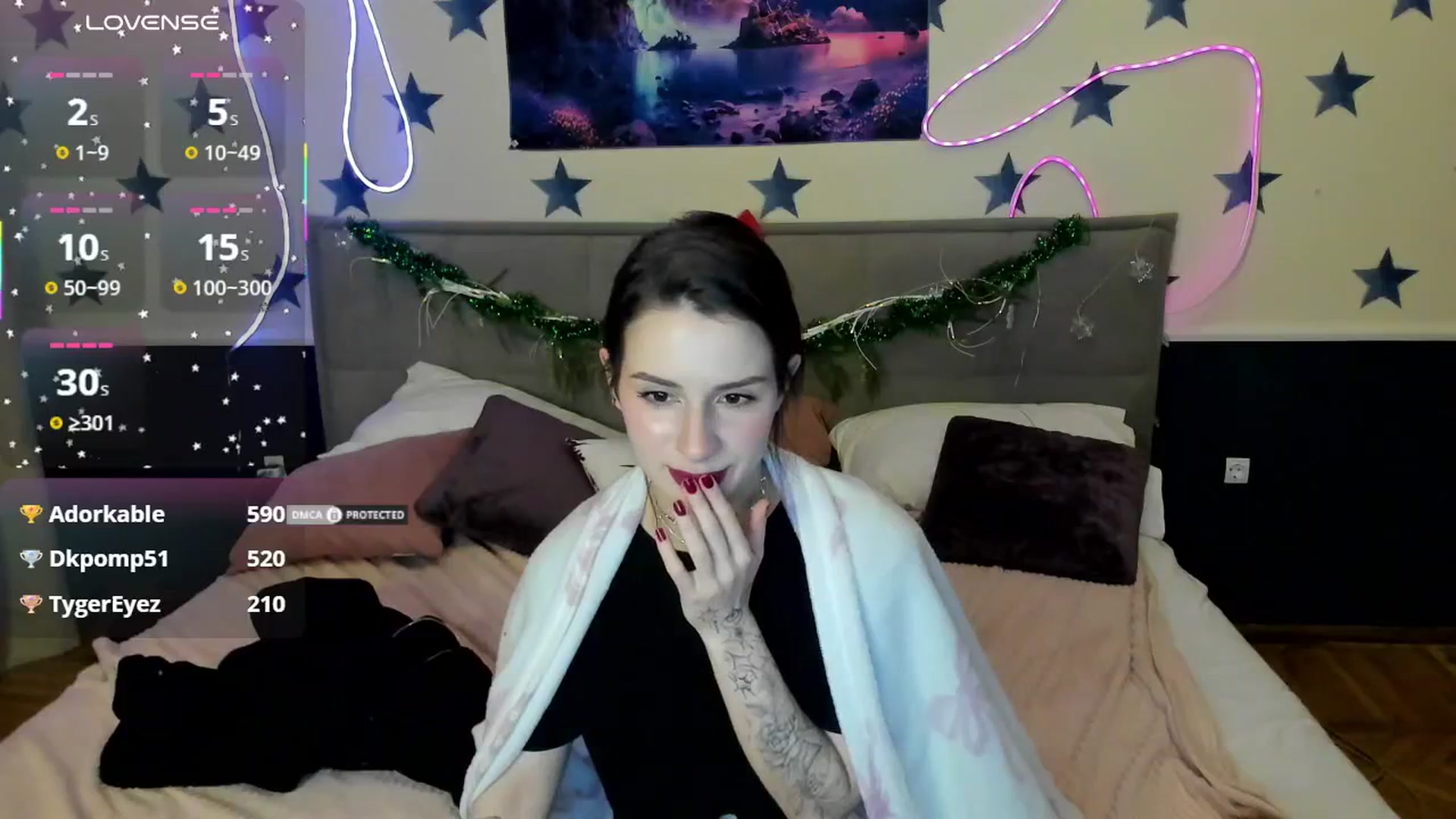 Gallery image thumbnail from LilyPoly's myfreecams stream on, 12/30/2025, 20:02 image 2 of 20