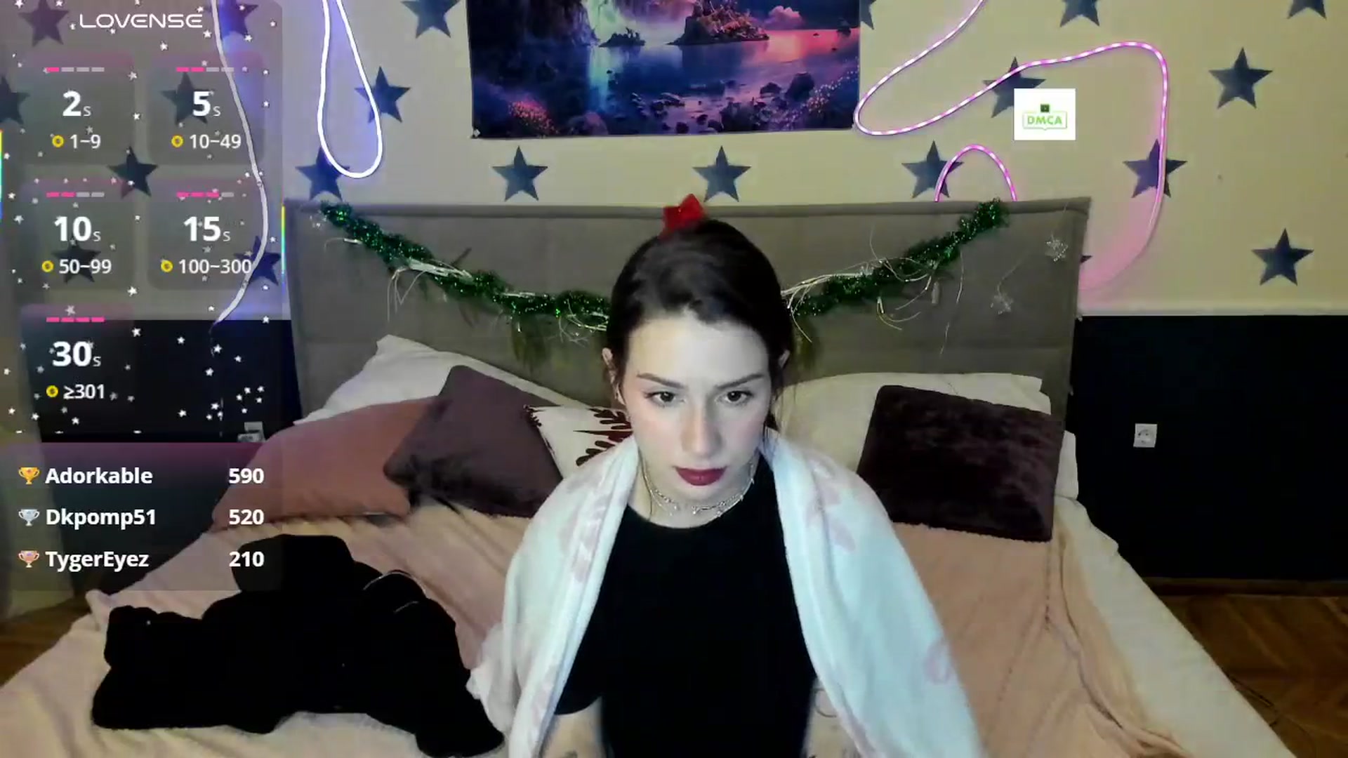 Gallery image thumbnail from LilyPoly's myfreecams stream on, 12/30/2025, 20:02 image 14 of 20