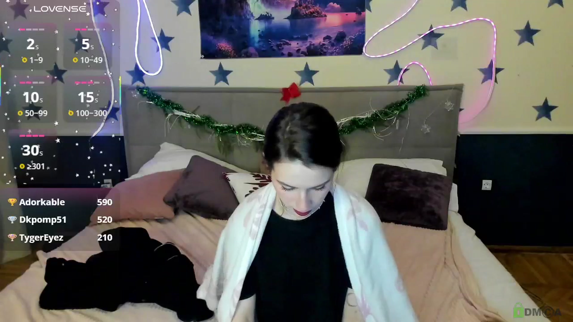 Gallery image thumbnail from LilyPoly's myfreecams stream on, 12/30/2025, 20:02 image 16 of 20