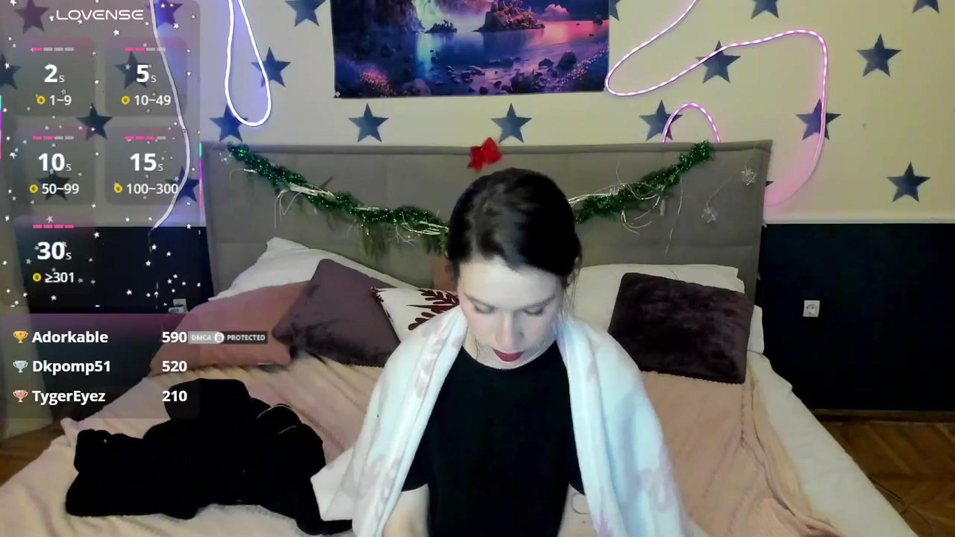 Gallery image thumbnail from LilyPoly's myfreecams stream on, 12/30/2025, 20:02 image 3 of 20