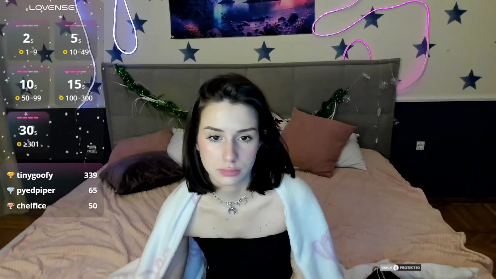 Gallery image thumbnail from LilyPoly's myfreecams stream on, 01/07/2026, 18:35 image 14 of 20