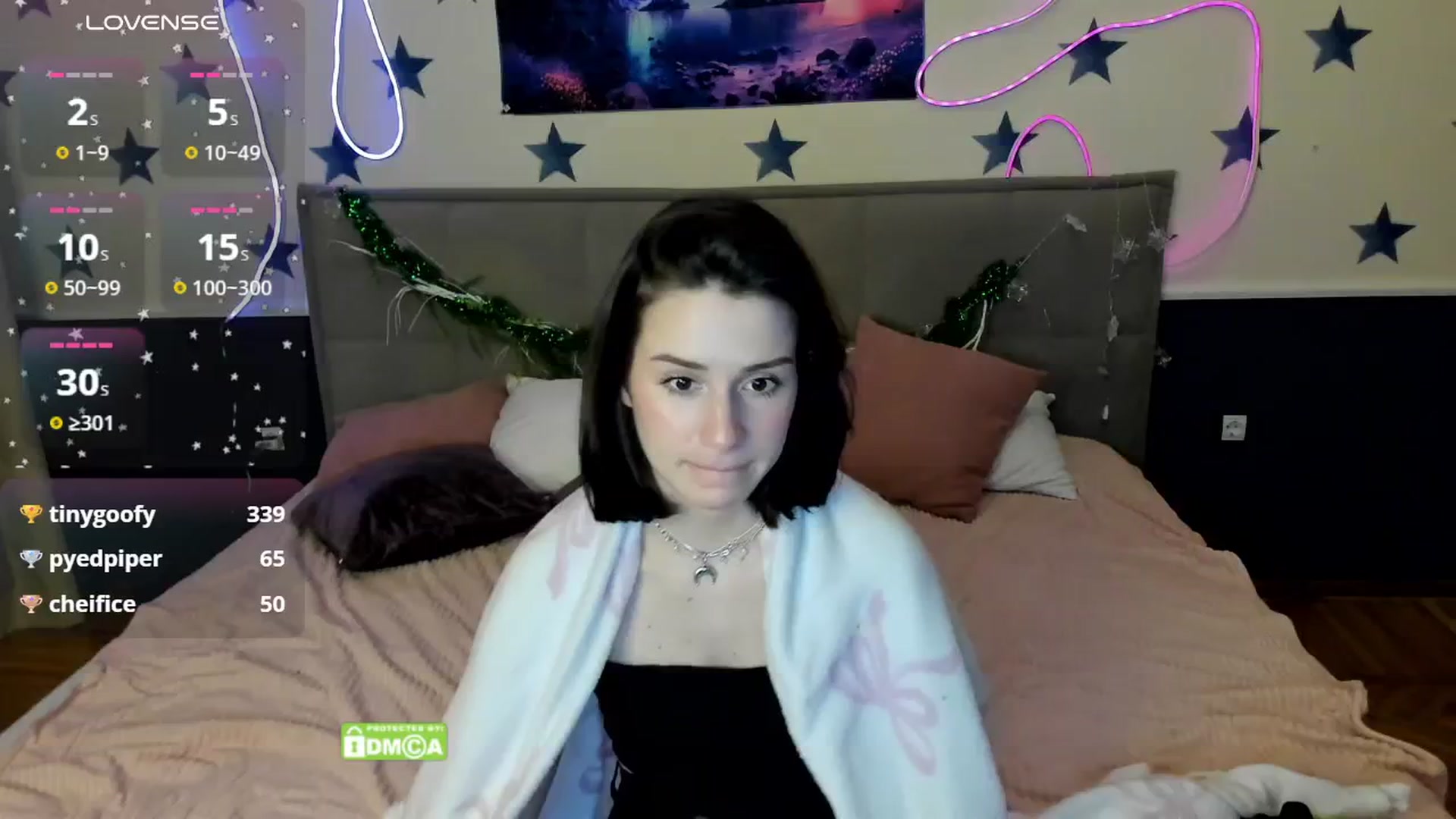 Gallery image thumbnail from LilyPoly's myfreecams stream on, 01/07/2026, 18:35 image 9 of 20