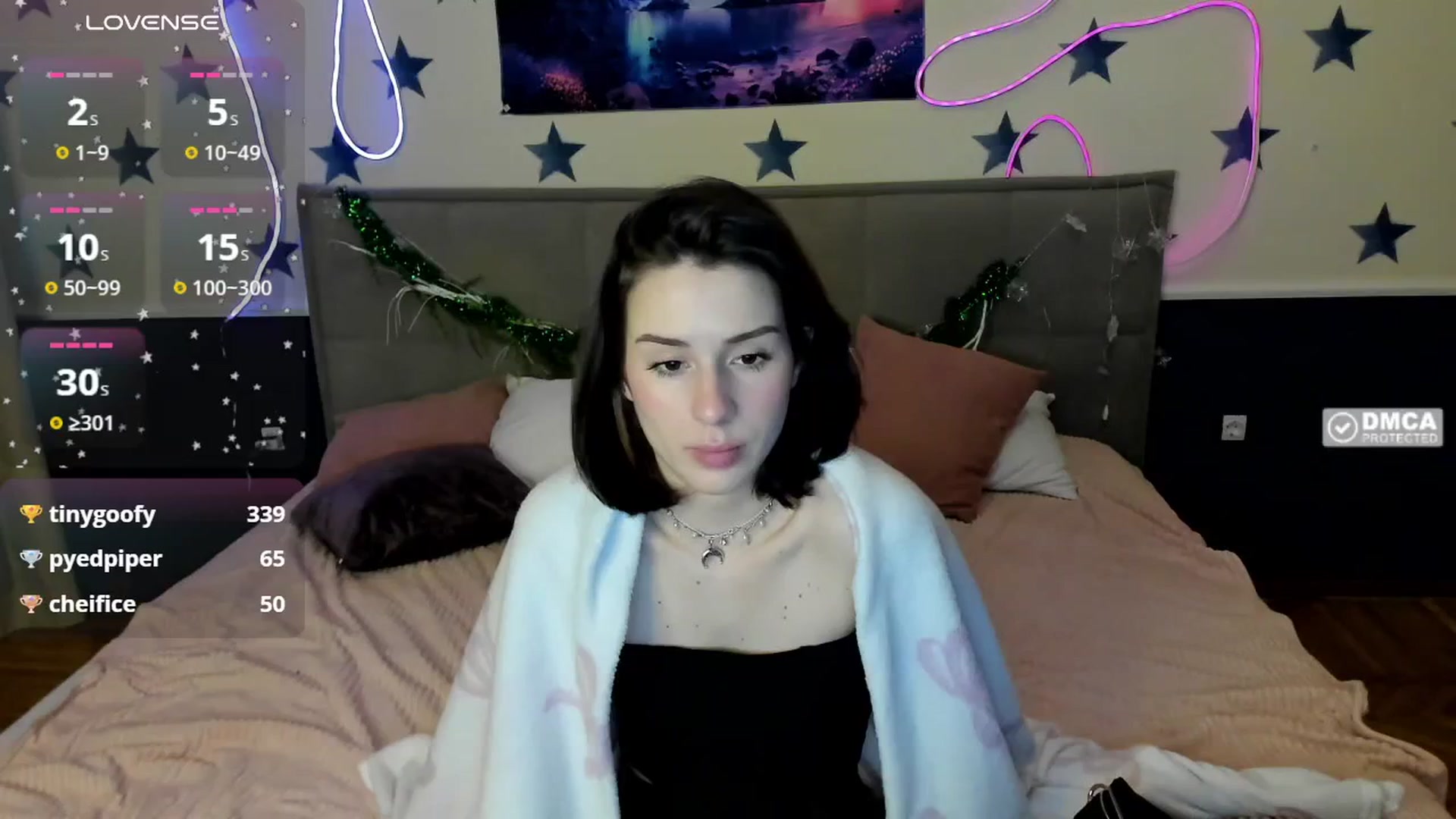 Gallery image thumbnail from LilyPoly's myfreecams stream on, 01/07/2026, 18:35 image 17 of 20