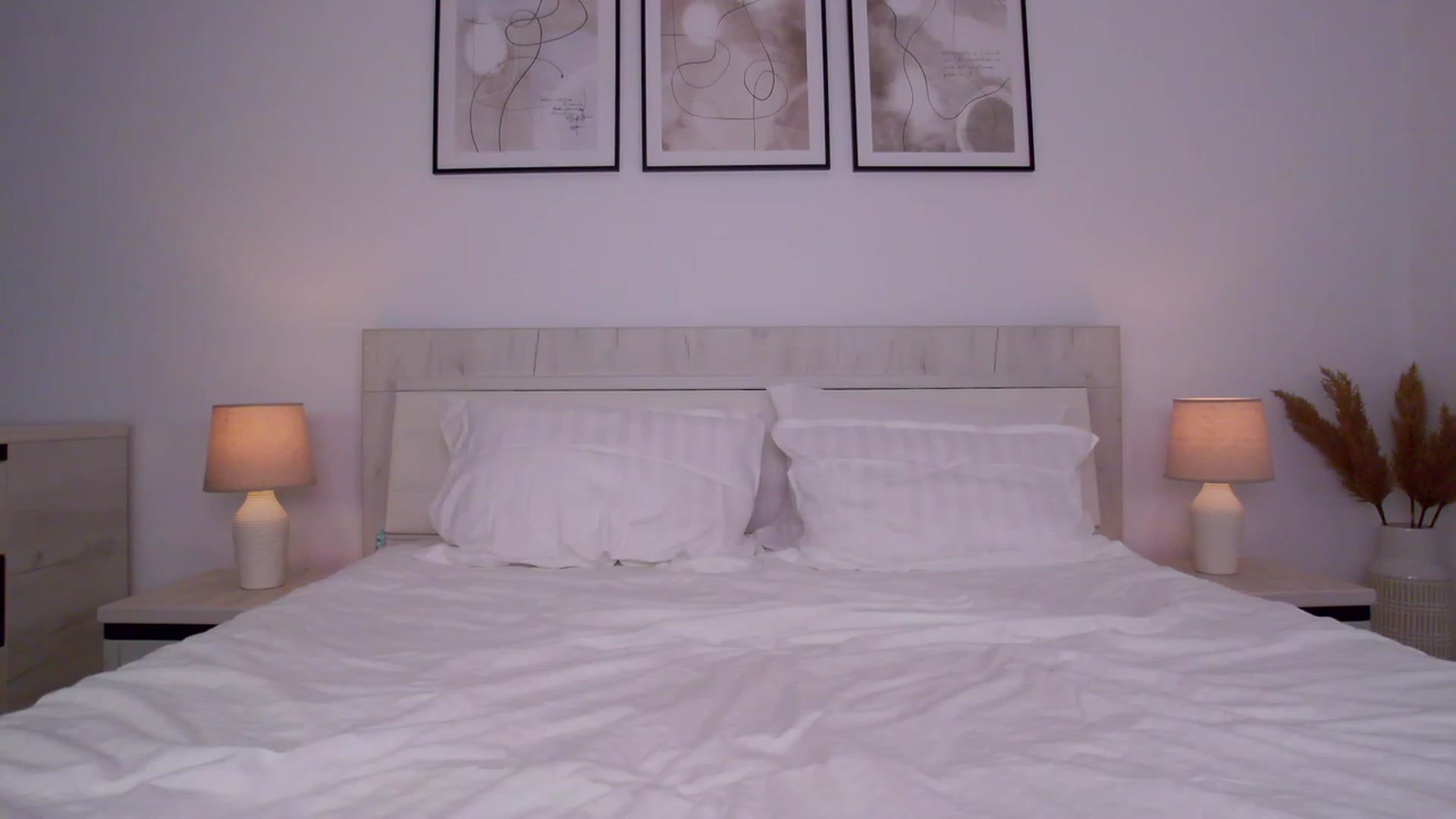 Gallery image thumbnail from LilyRoselyn's myfreecams stream on, 07/25/2023, 15:40 image 11 of 20