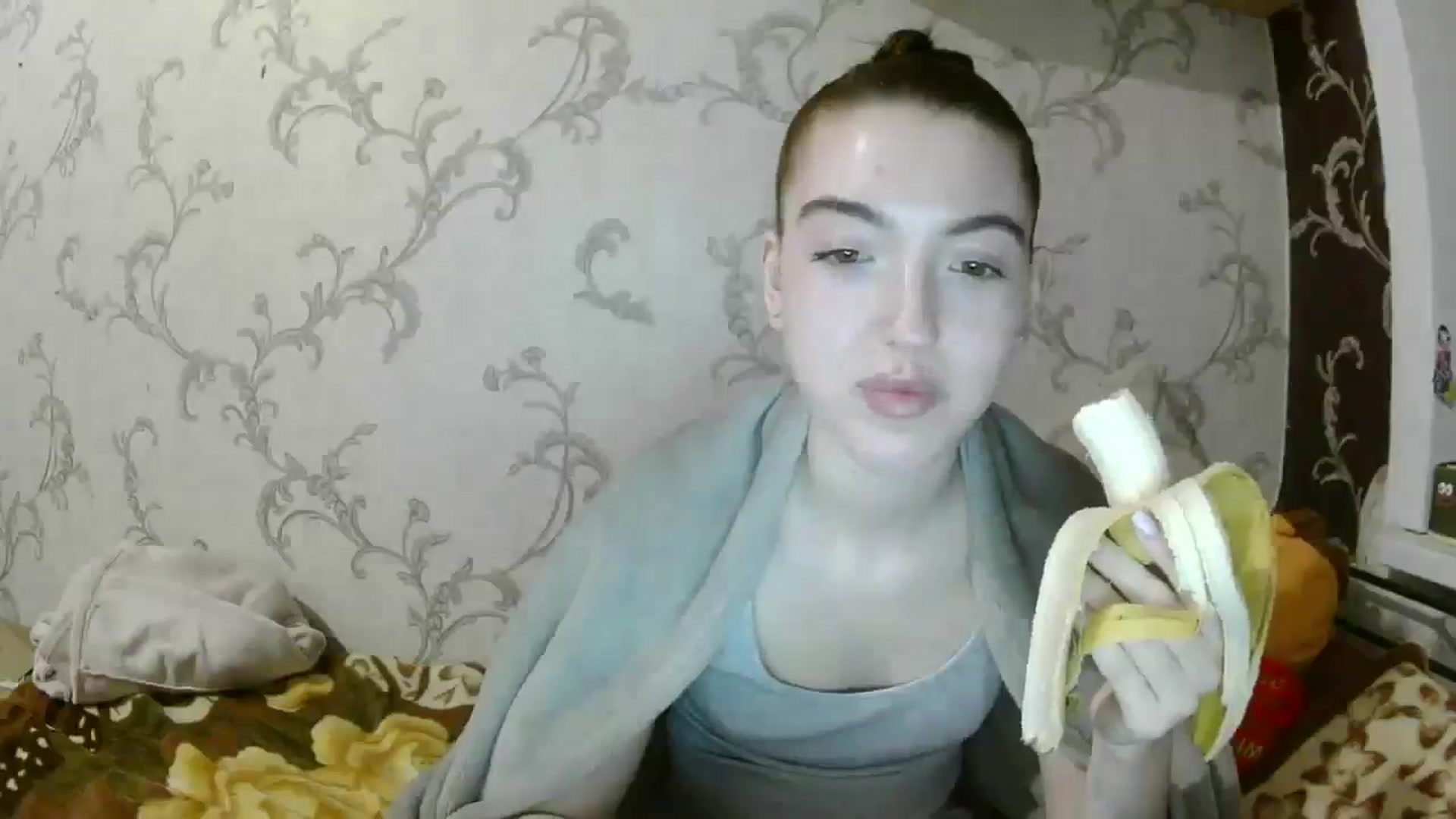 Gallery image thumbnail from LilyUrban's myfreecams stream on, 04/07/2026, 18:44 image 13 of 20