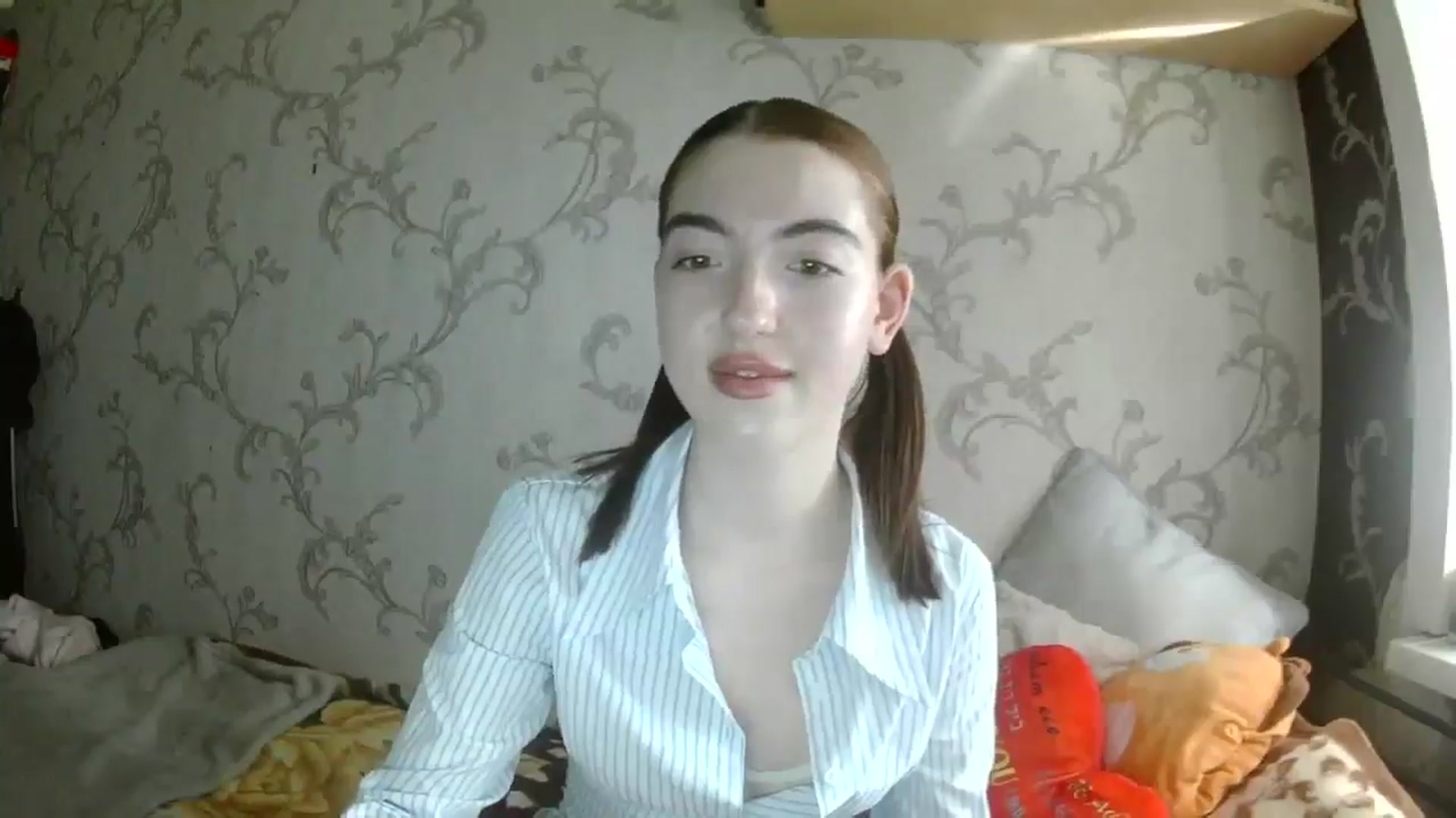 Gallery image thumbnail from LilyUrban's myfreecams stream on, 04/15/2026, 13:03 image 3 of 20