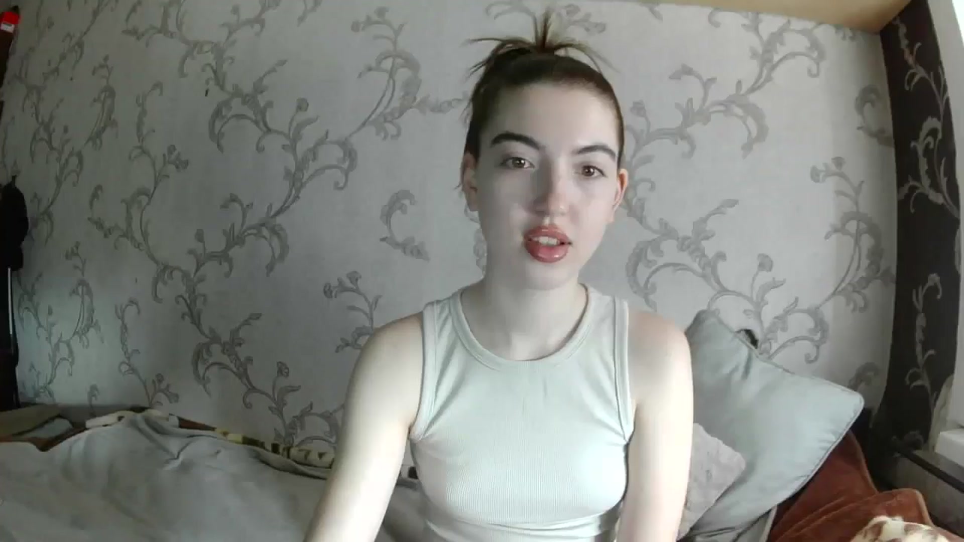 Gallery image thumbnail from LilyUrban's myfreecams stream on, 04/17/2026, 11:59 image 16 of 20