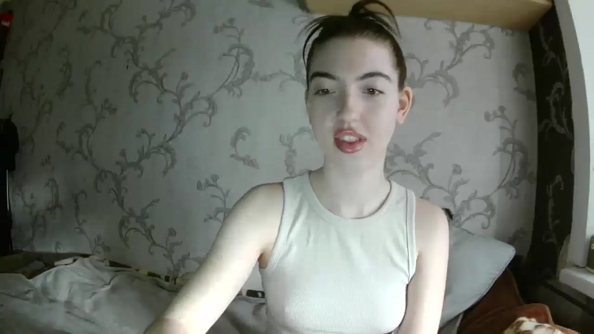 Gallery image thumbnail from LilyUrban's myfreecams stream on, 04/17/2026, 12:28 image 14 of 20