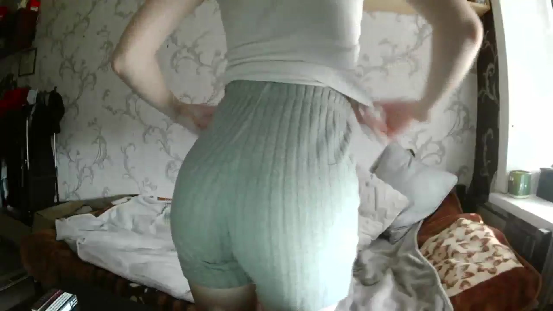 Gallery image thumbnail from LilyUrban's myfreecams stream on, 04/17/2026, 12:28 image 8 of 20